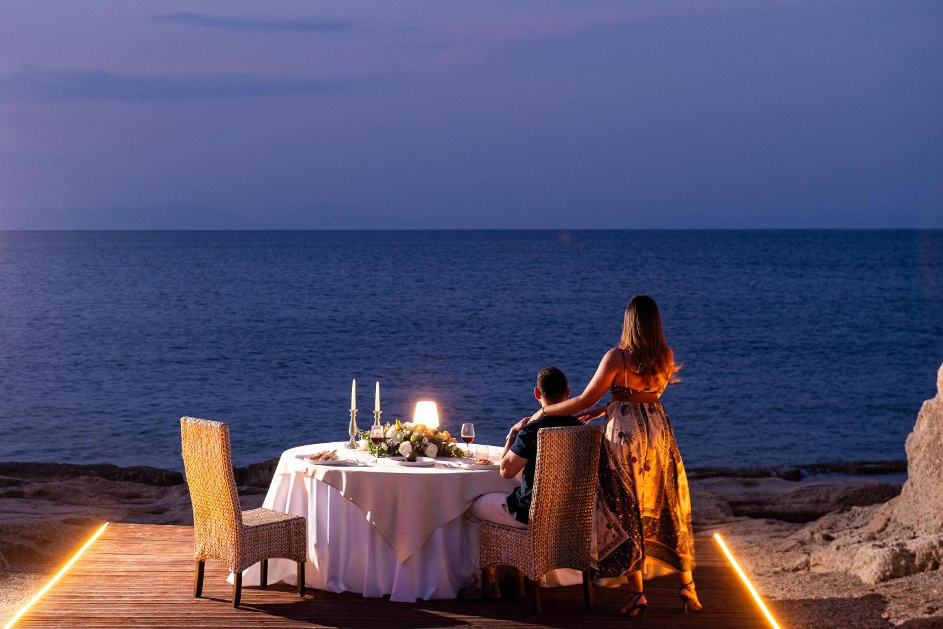 KRESTEN ROYAL Euphoria Resort