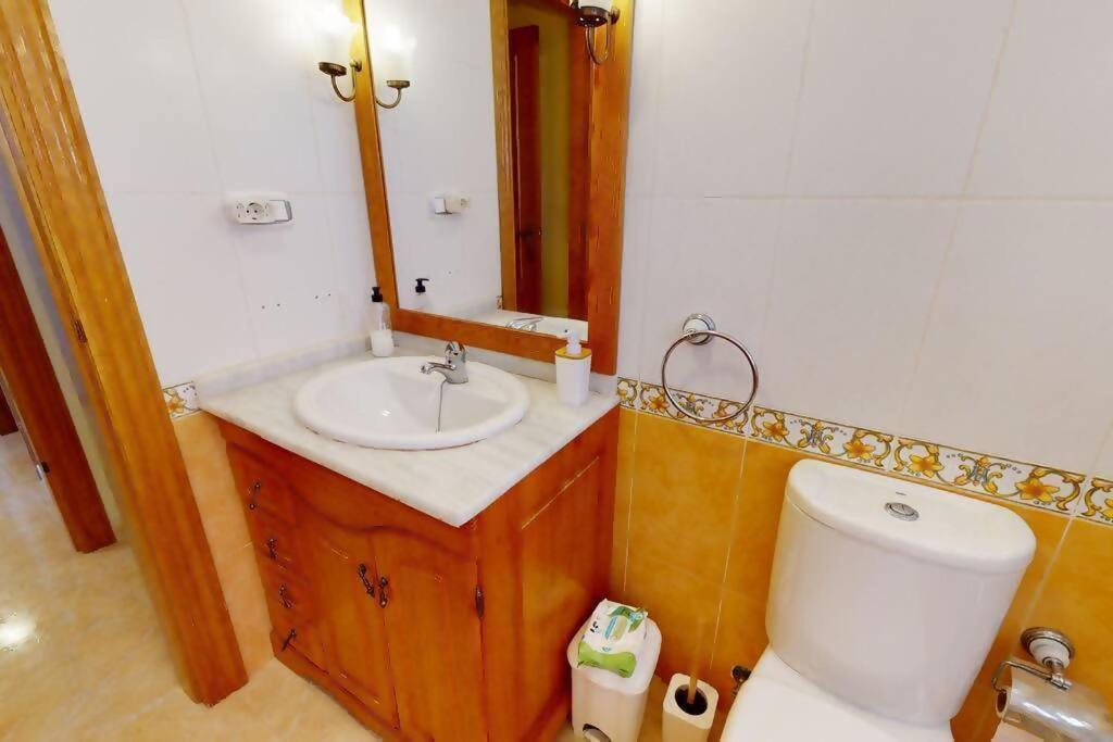 Immaculate bungalow with amazing sea views