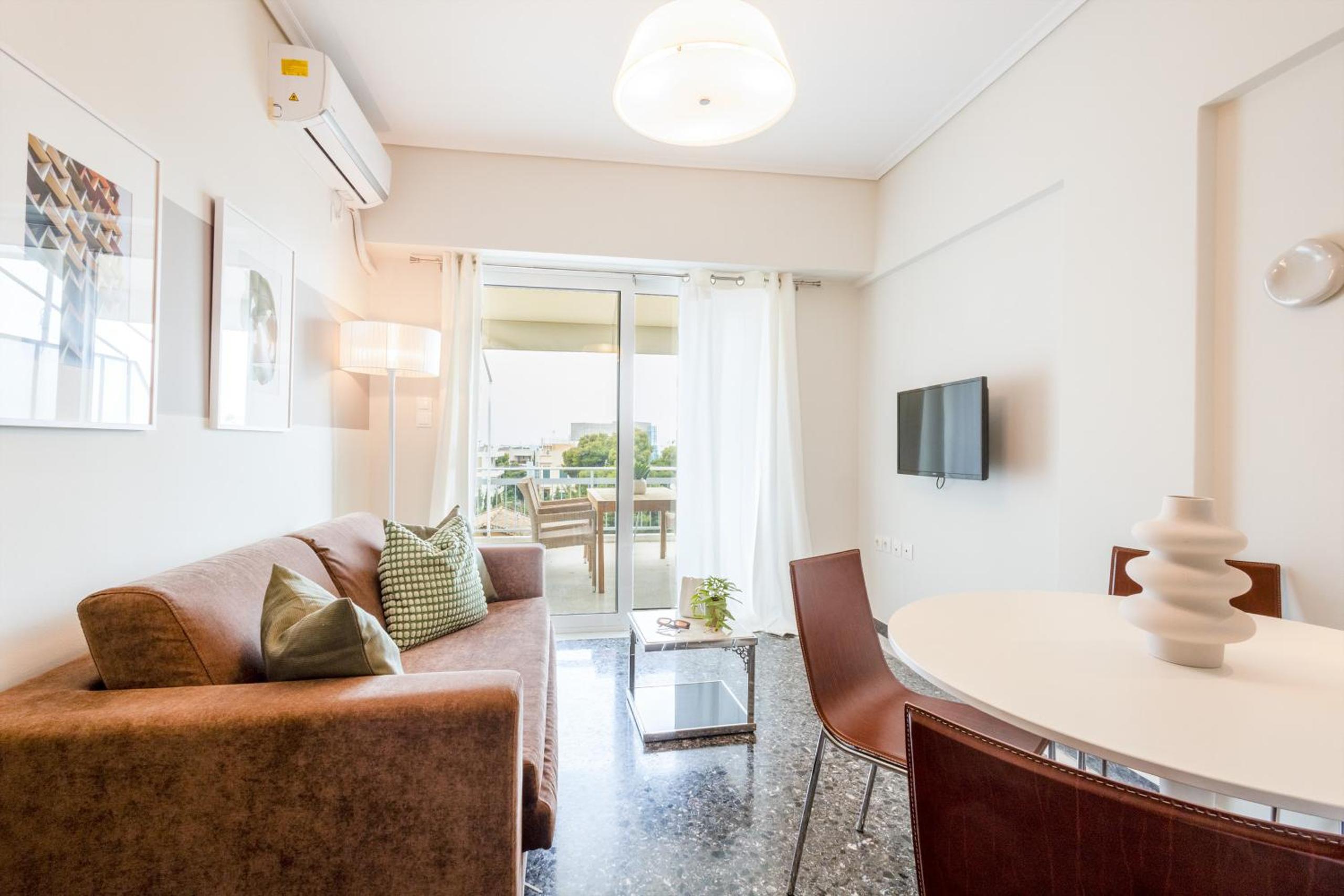 Luxury Beachfront Suite in Voula Premium 2-Bedroom Stay