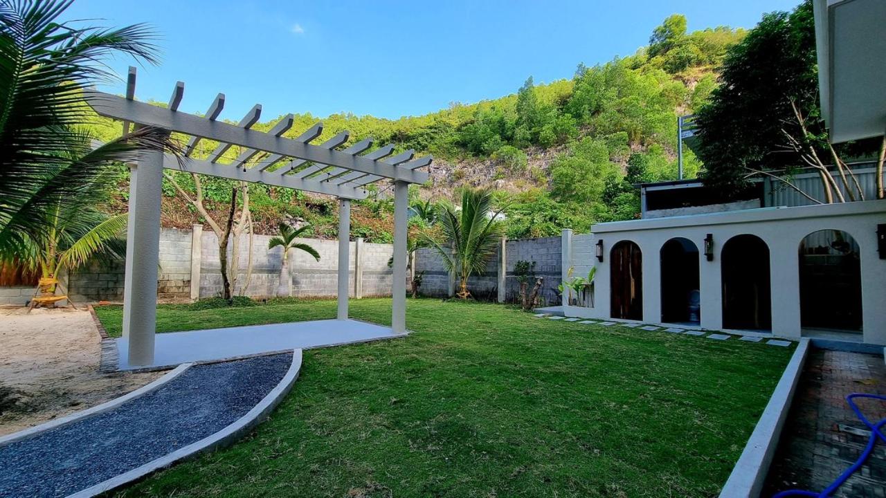 Ruby Ocean Villa view 3