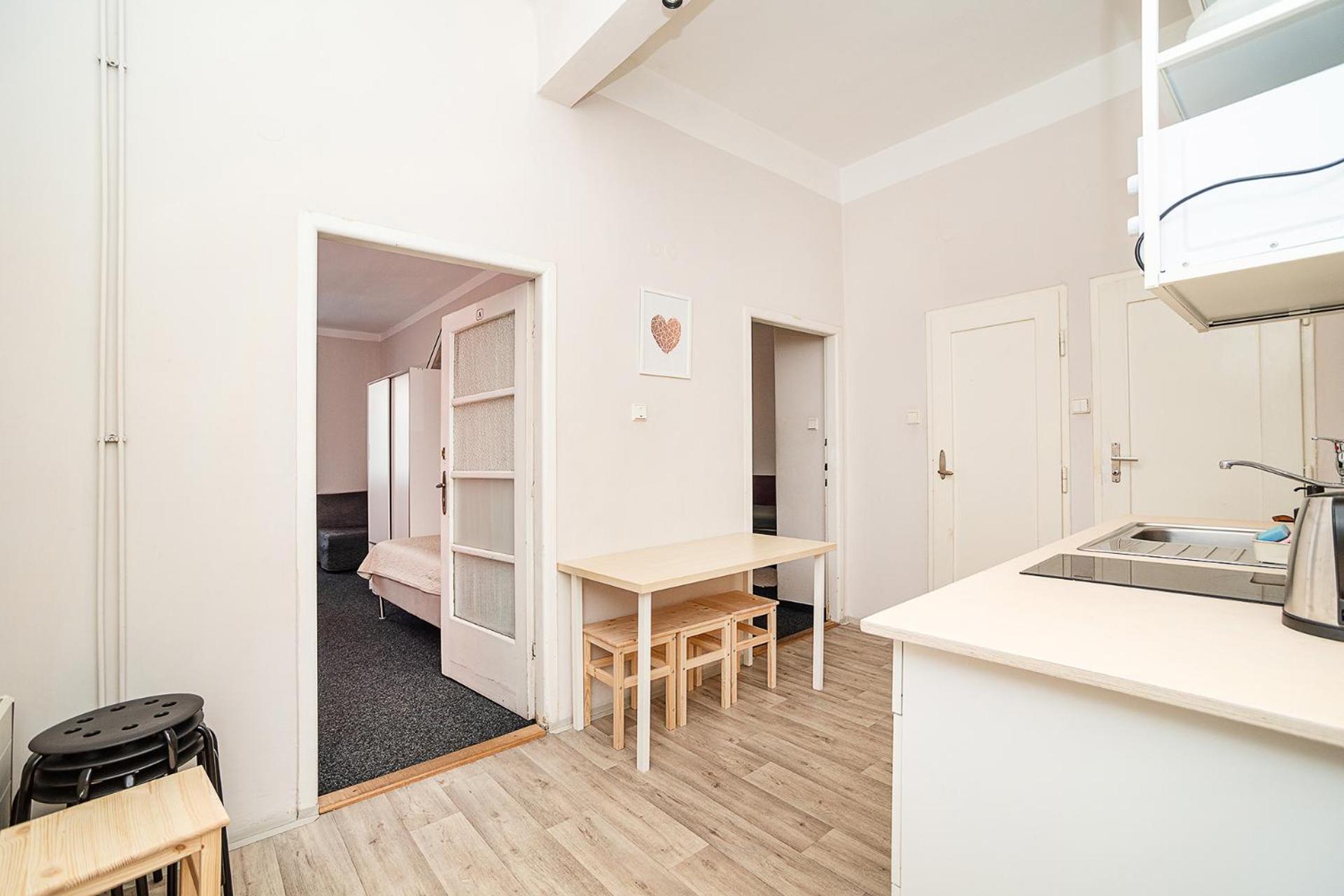 Flat in Zizkov -403-