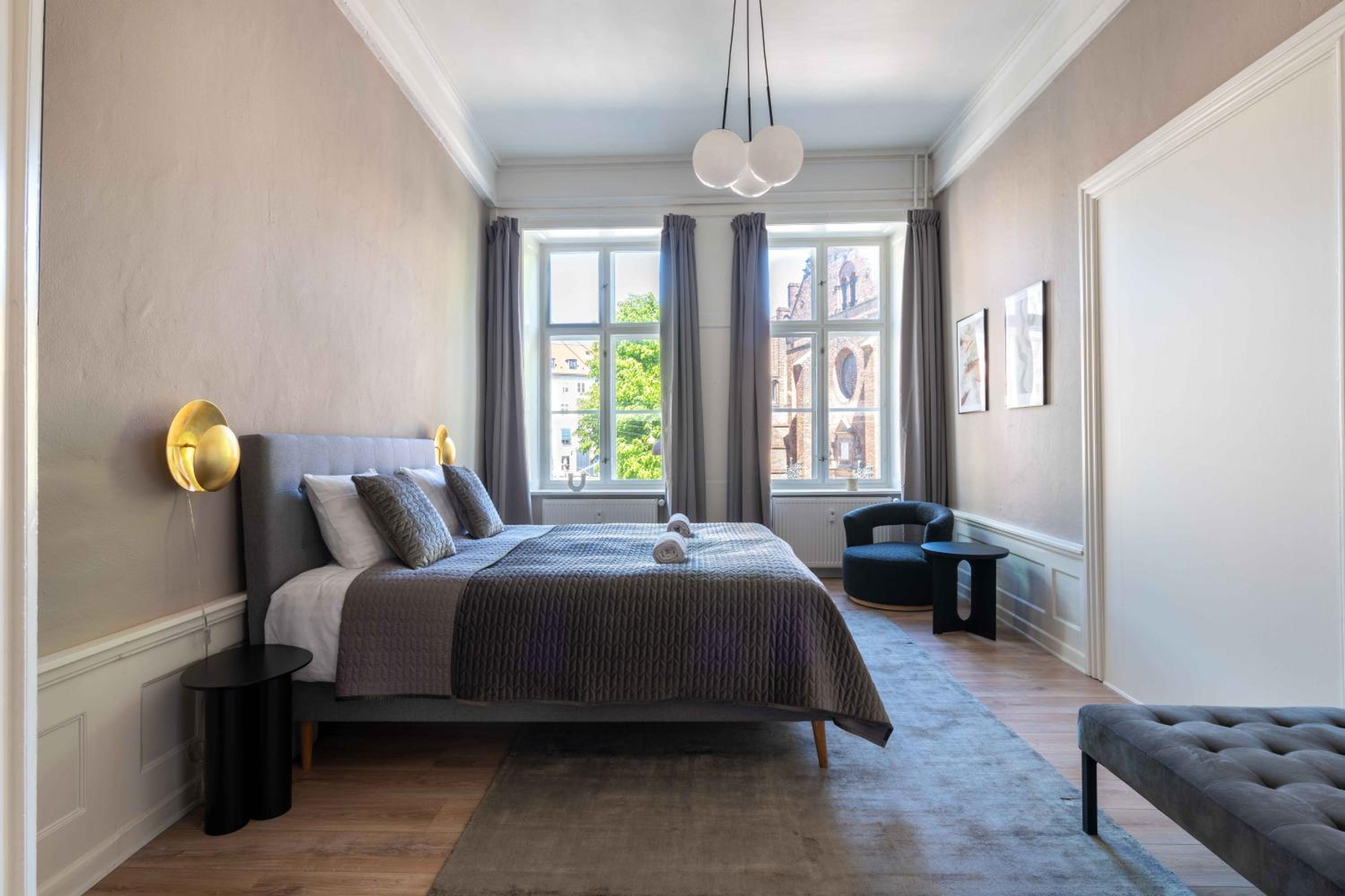 Deluxe Apartment at Perfect Location