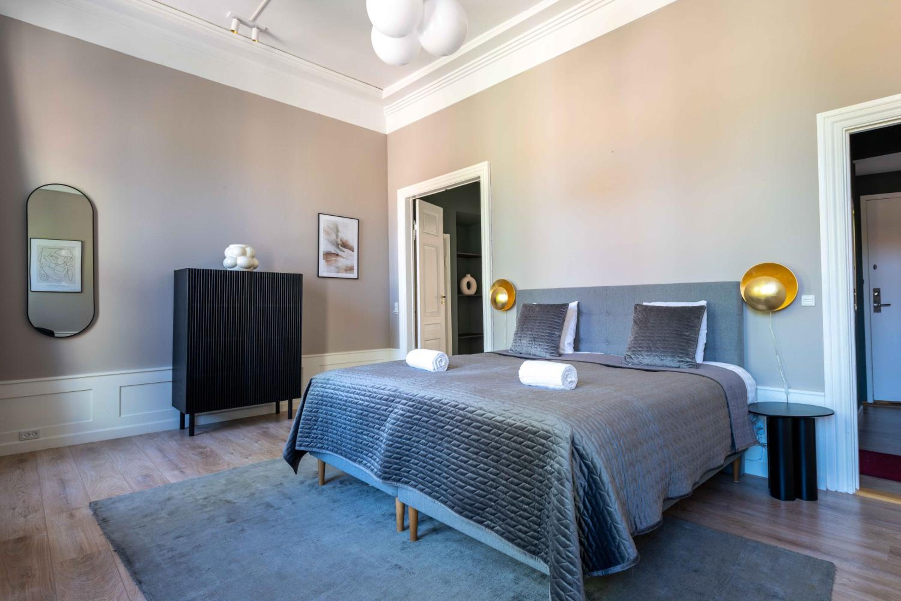 Deluxe Apartment at Perfect Location