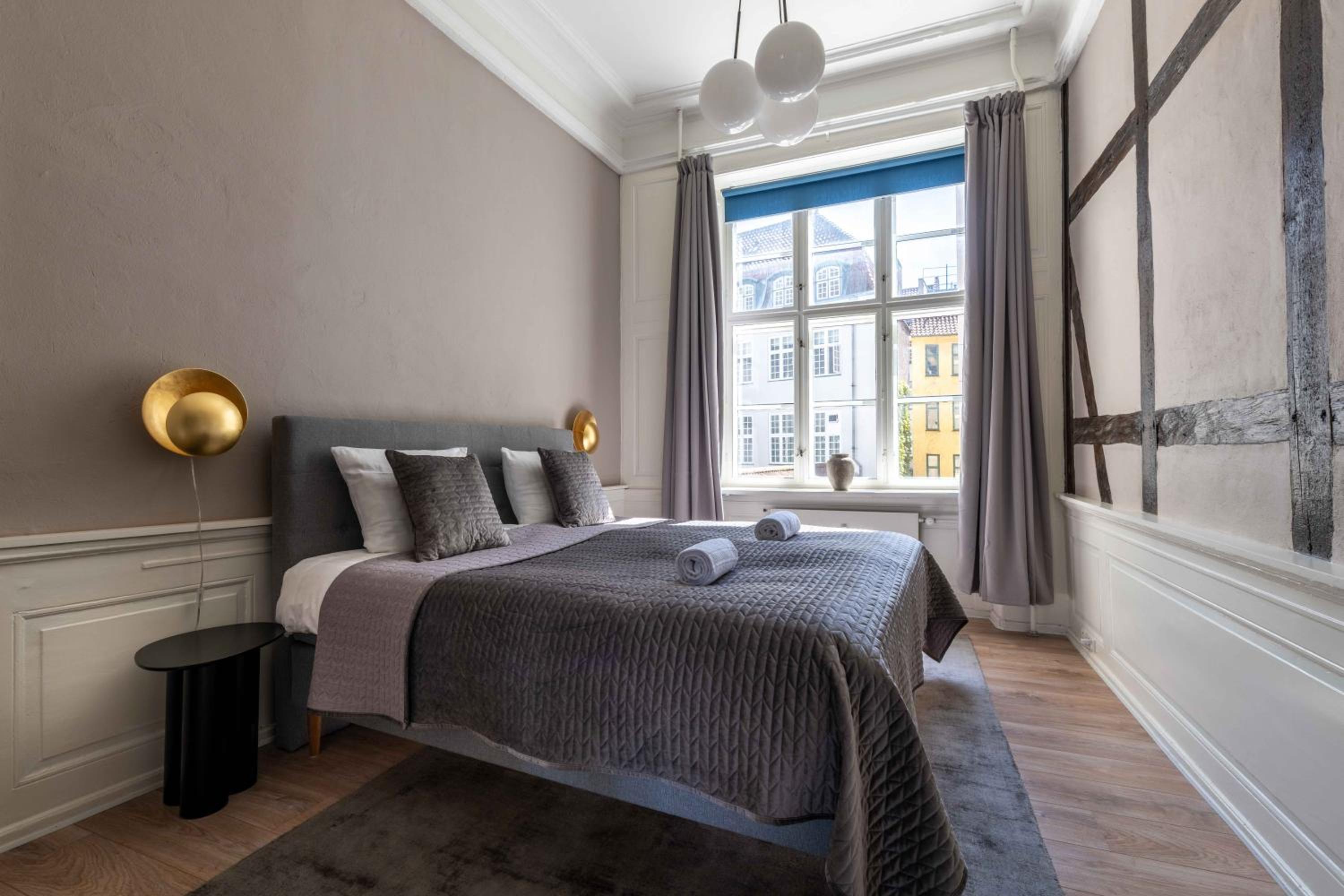 Deluxe Apartment at Perfect Location