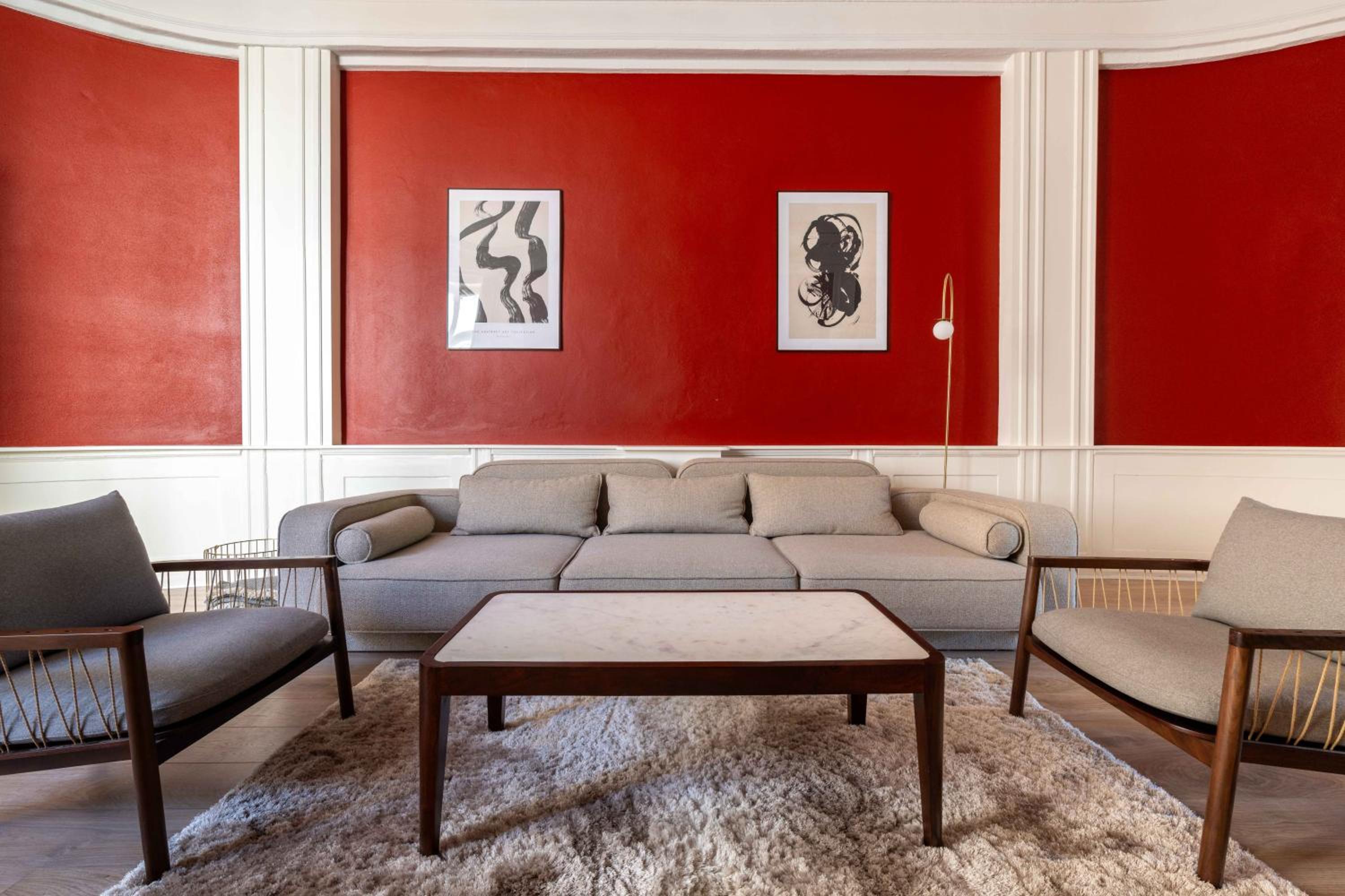 Deluxe Apartment at Perfect Location