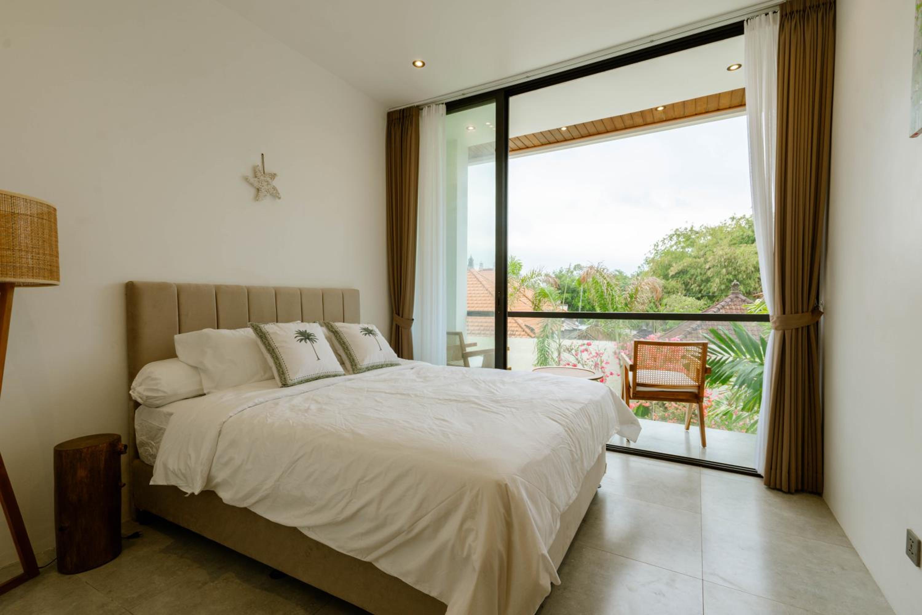 Brand New - Canggu Stylish Modern 2 Bedroom Villa view 4