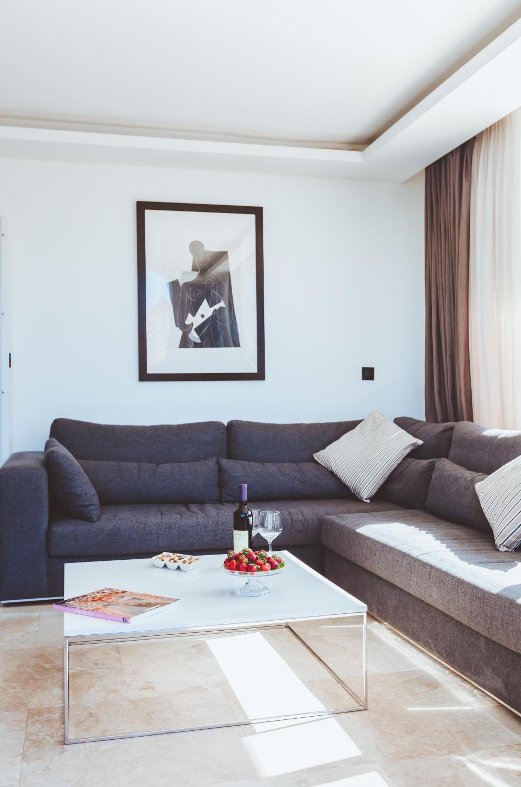 Royal Blue Istanbul - Luxury Villas