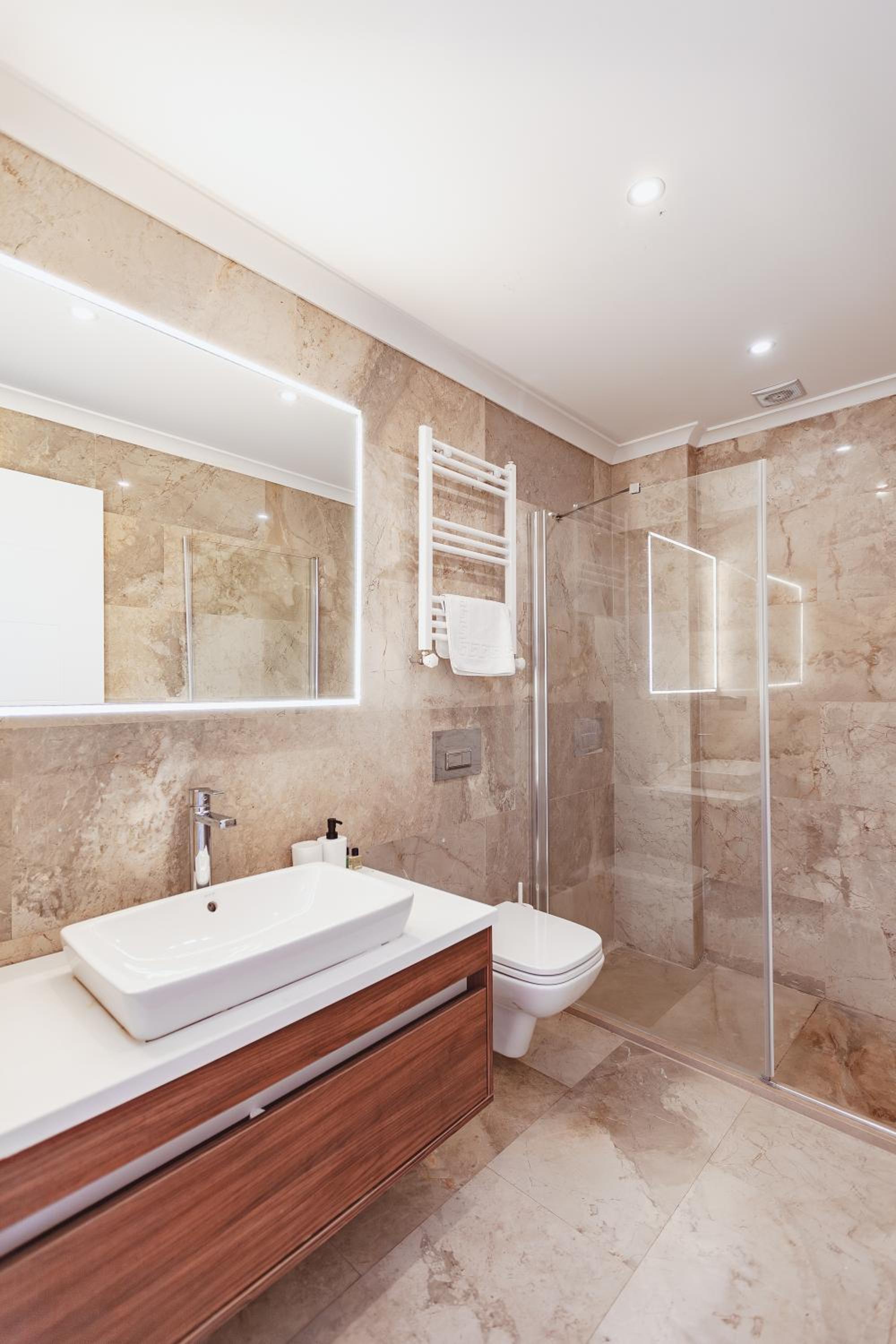 Royal Blue Istanbul - Luxury Villas