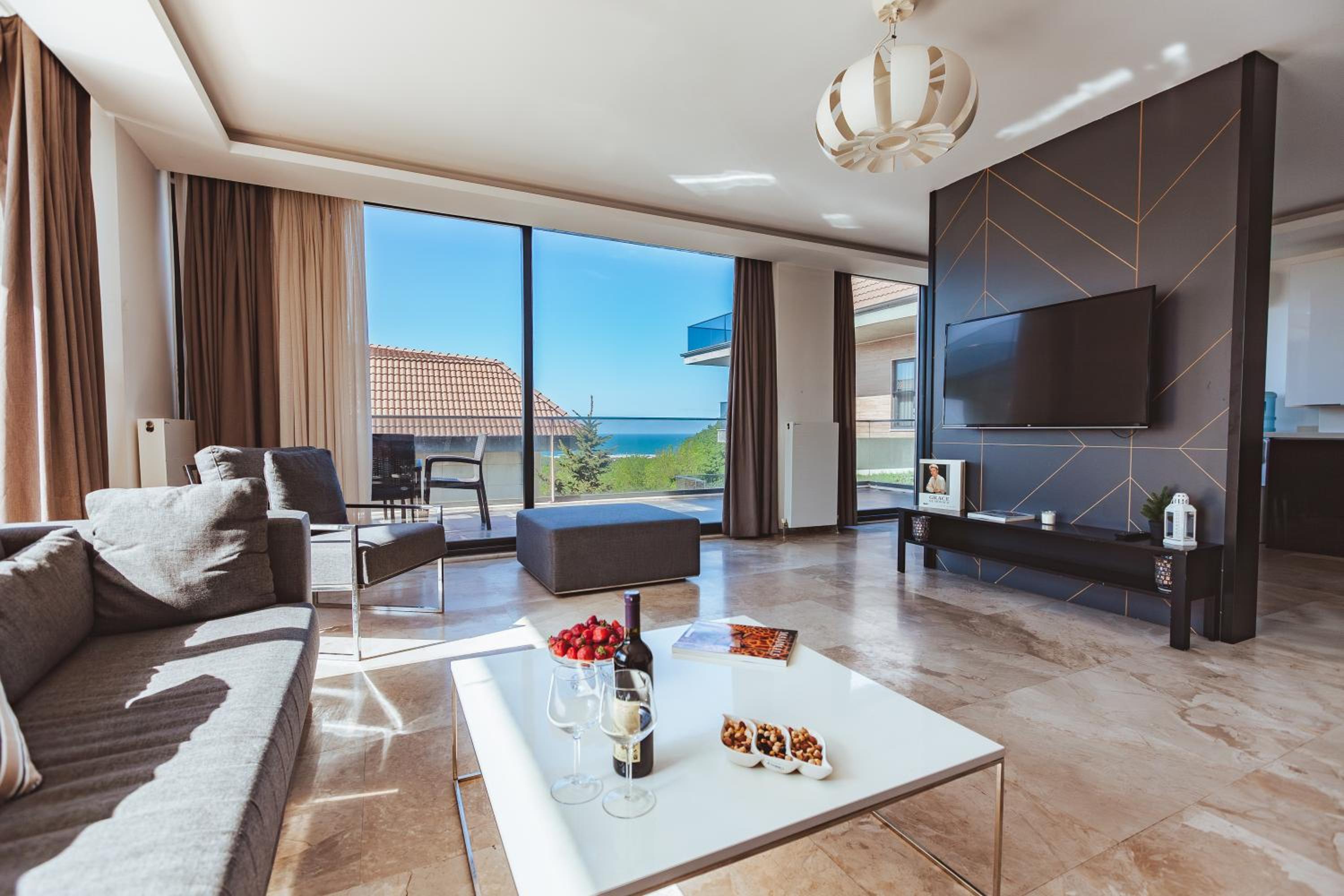 Royal Blue Istanbul - Luxury Villas