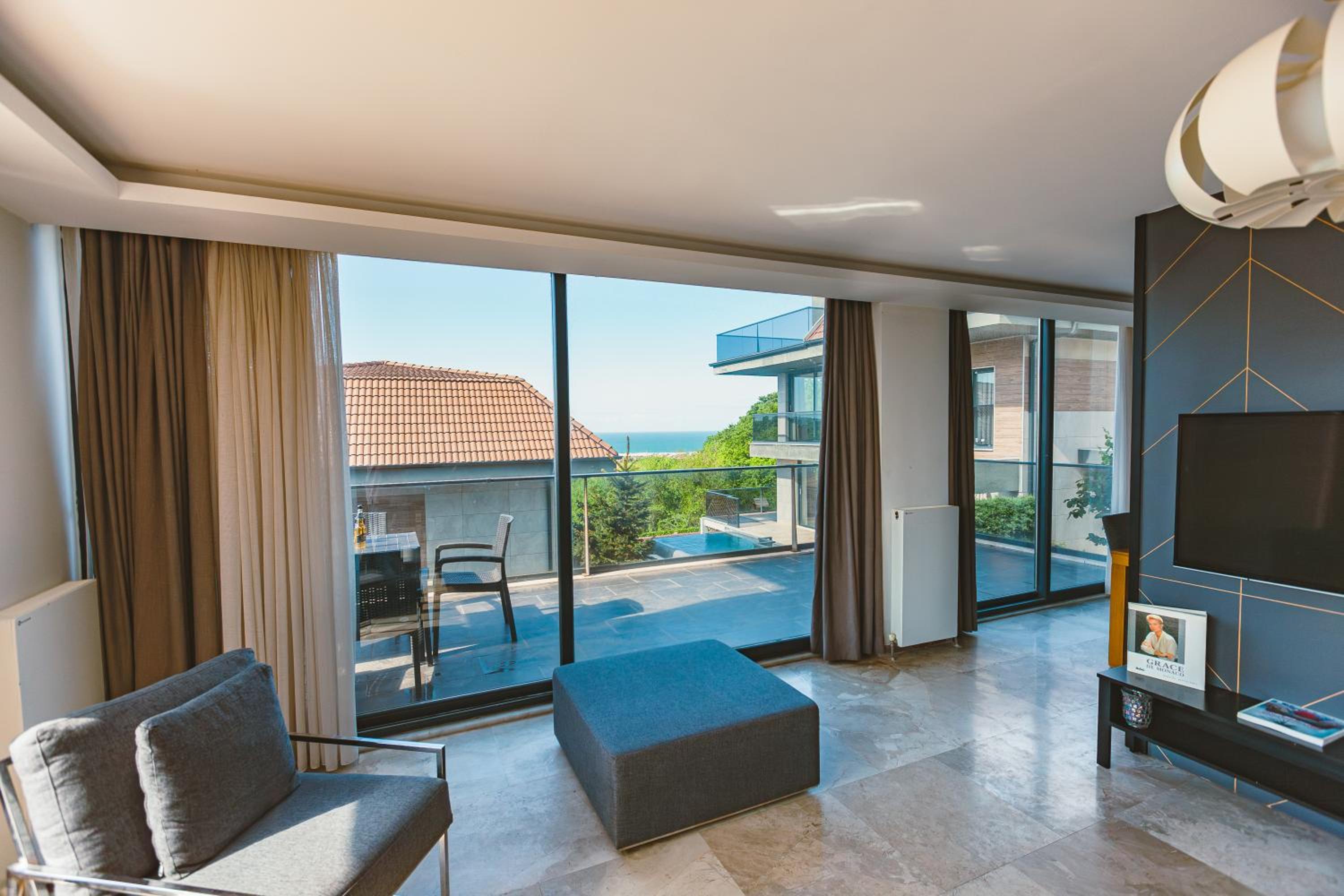 Royal Blue Istanbul - Luxury Villas