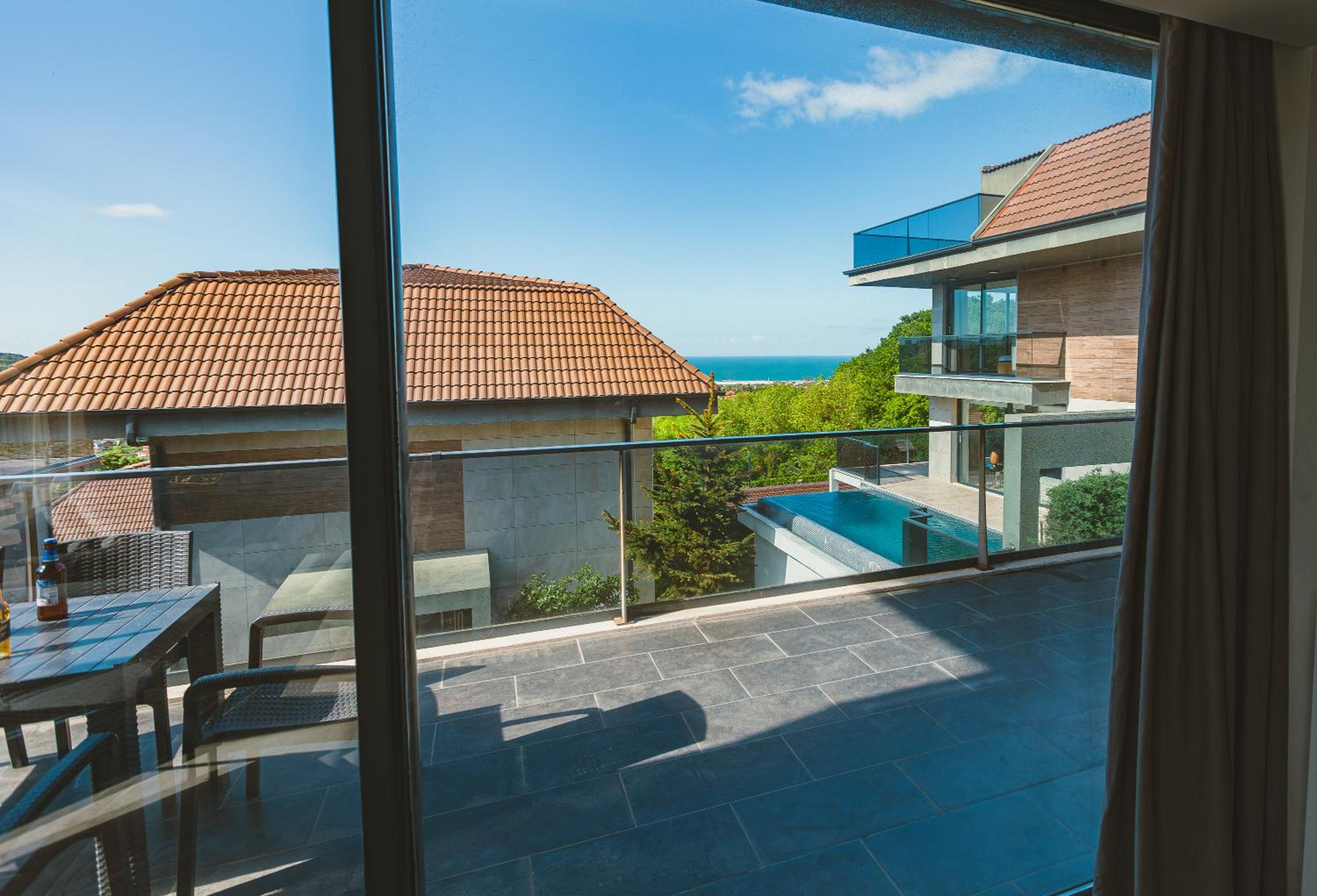 Royal Blue Istanbul - Luxury Villas