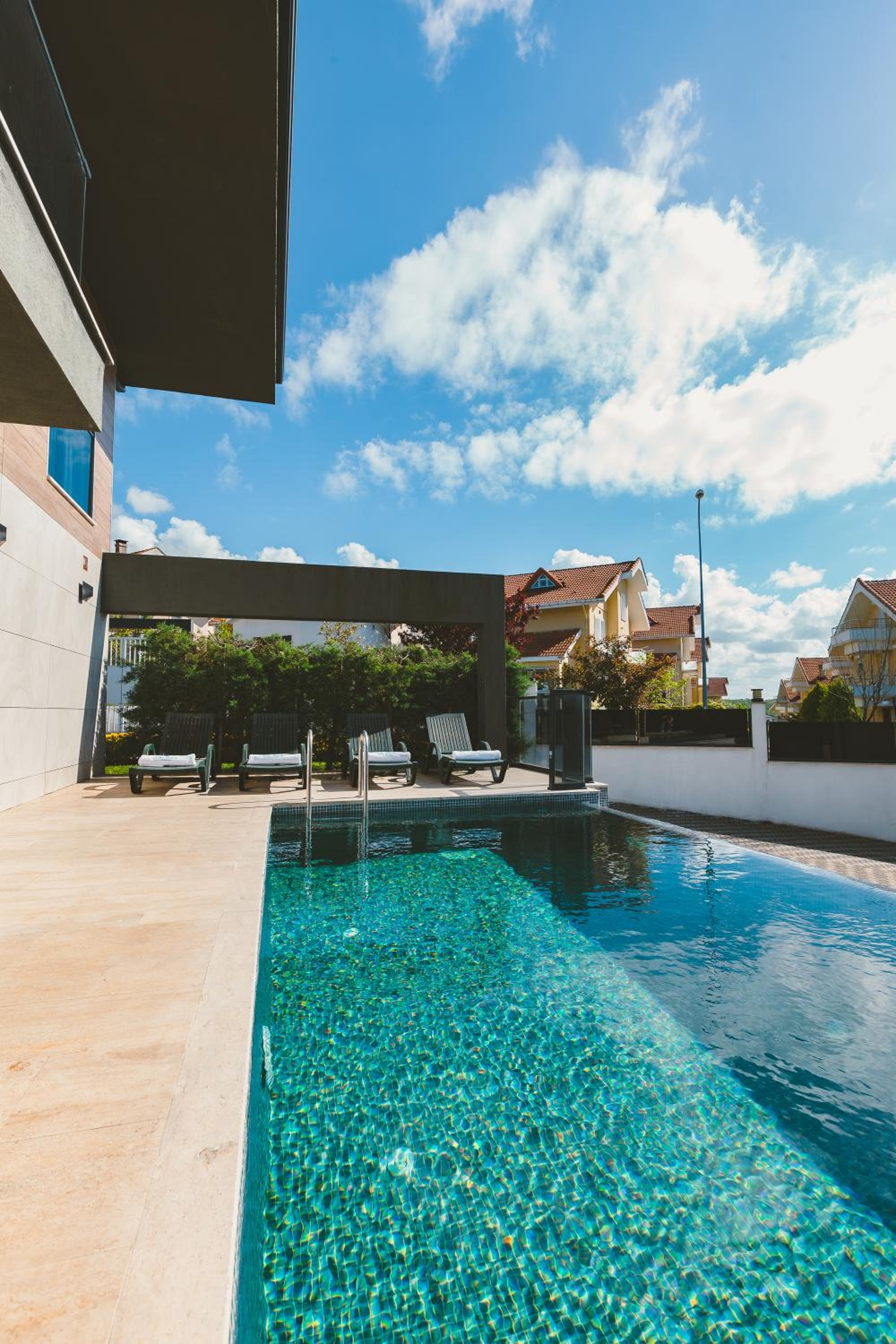 Royal Blue Istanbul - Luxury Villas