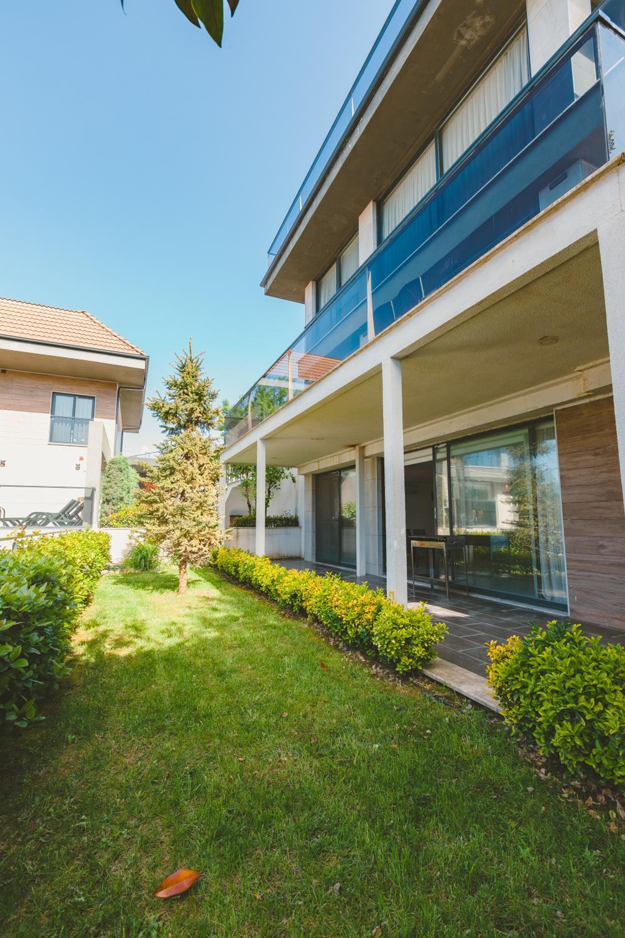 Royal Blue Istanbul - Luxury Villas