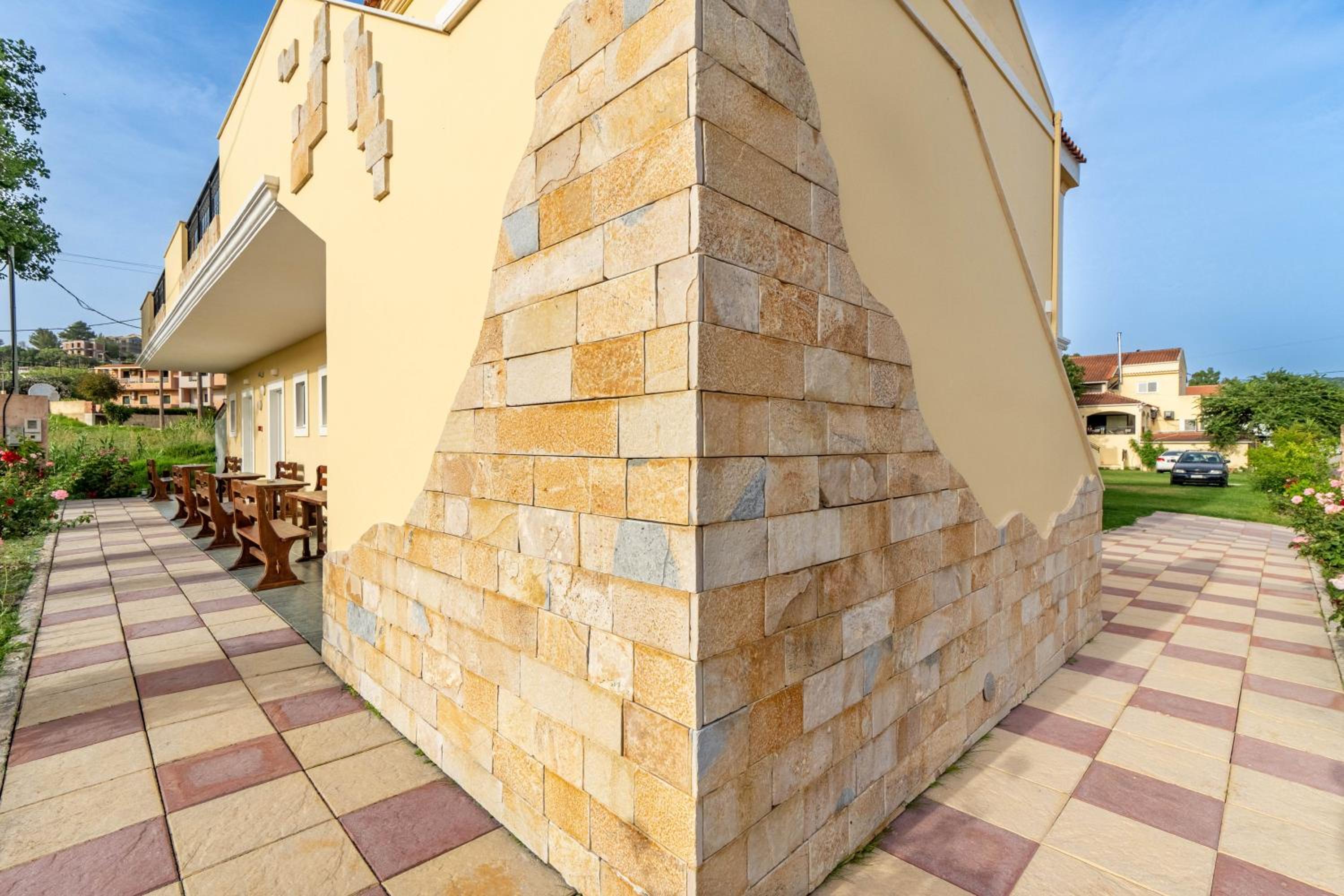 Kosmos Hotel St5 in Agios Stefanos photo 3