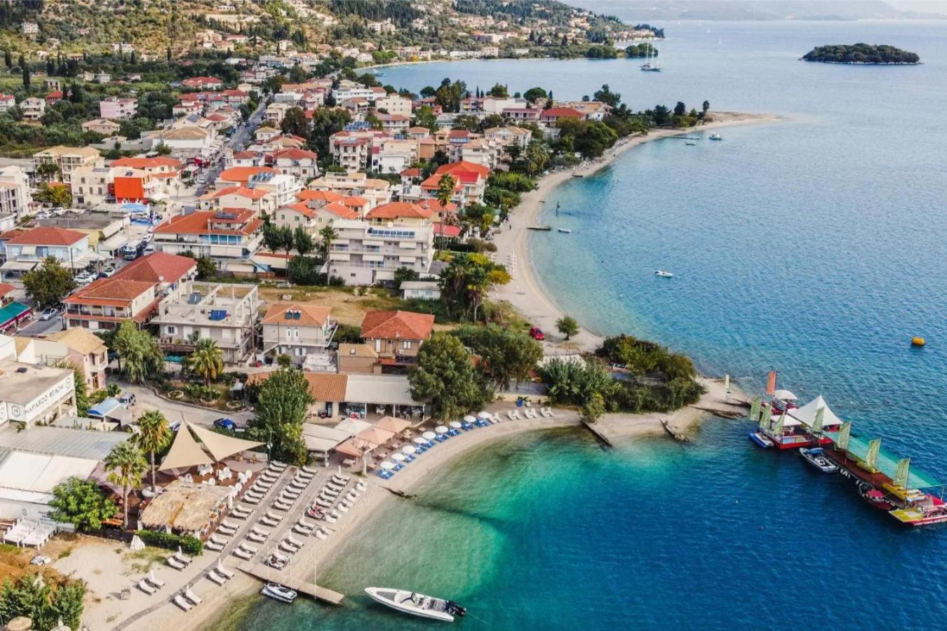 Mella Roa - Amber photo 3