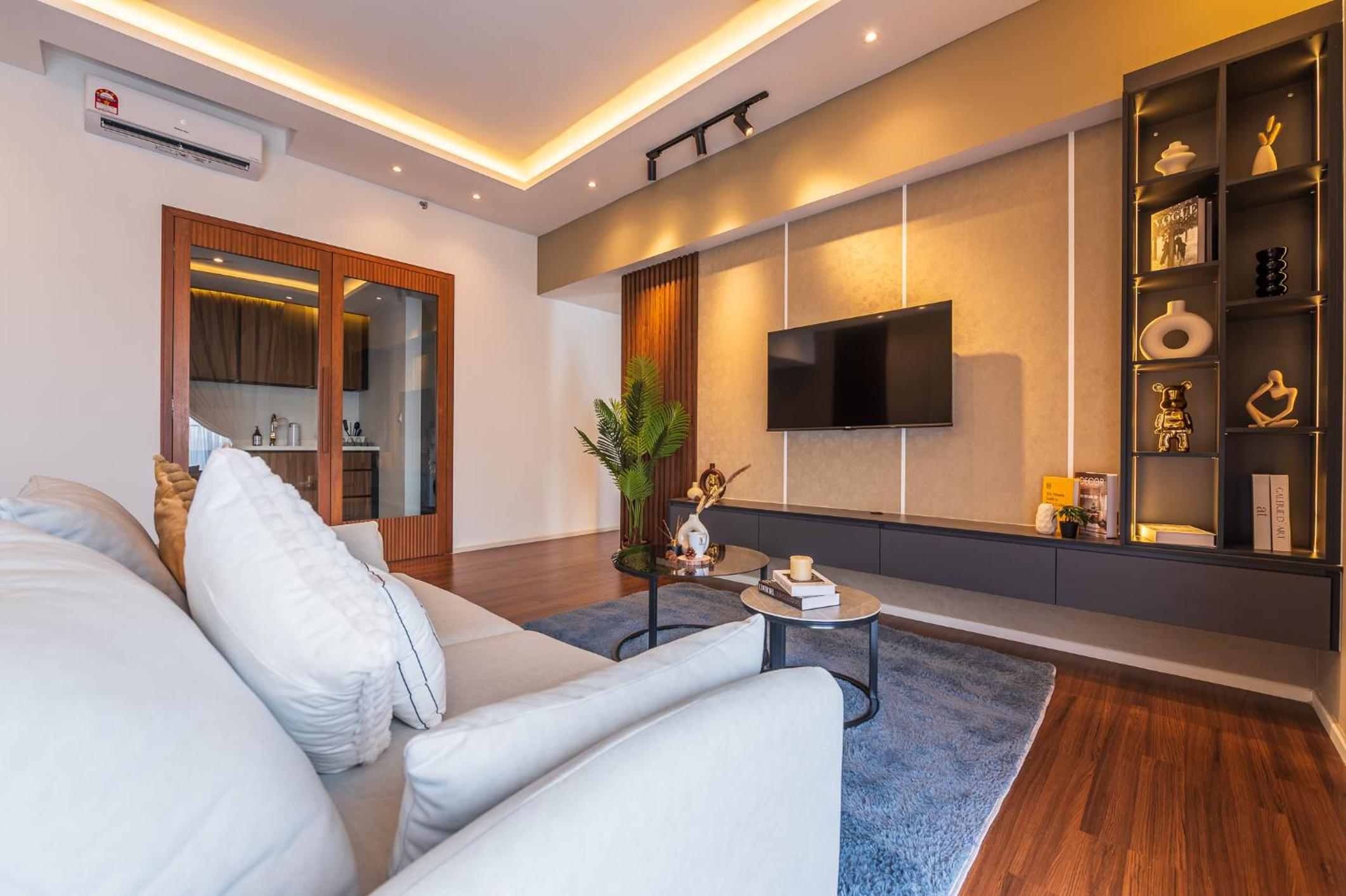 UNA RESIDENCE BY THE CONTS