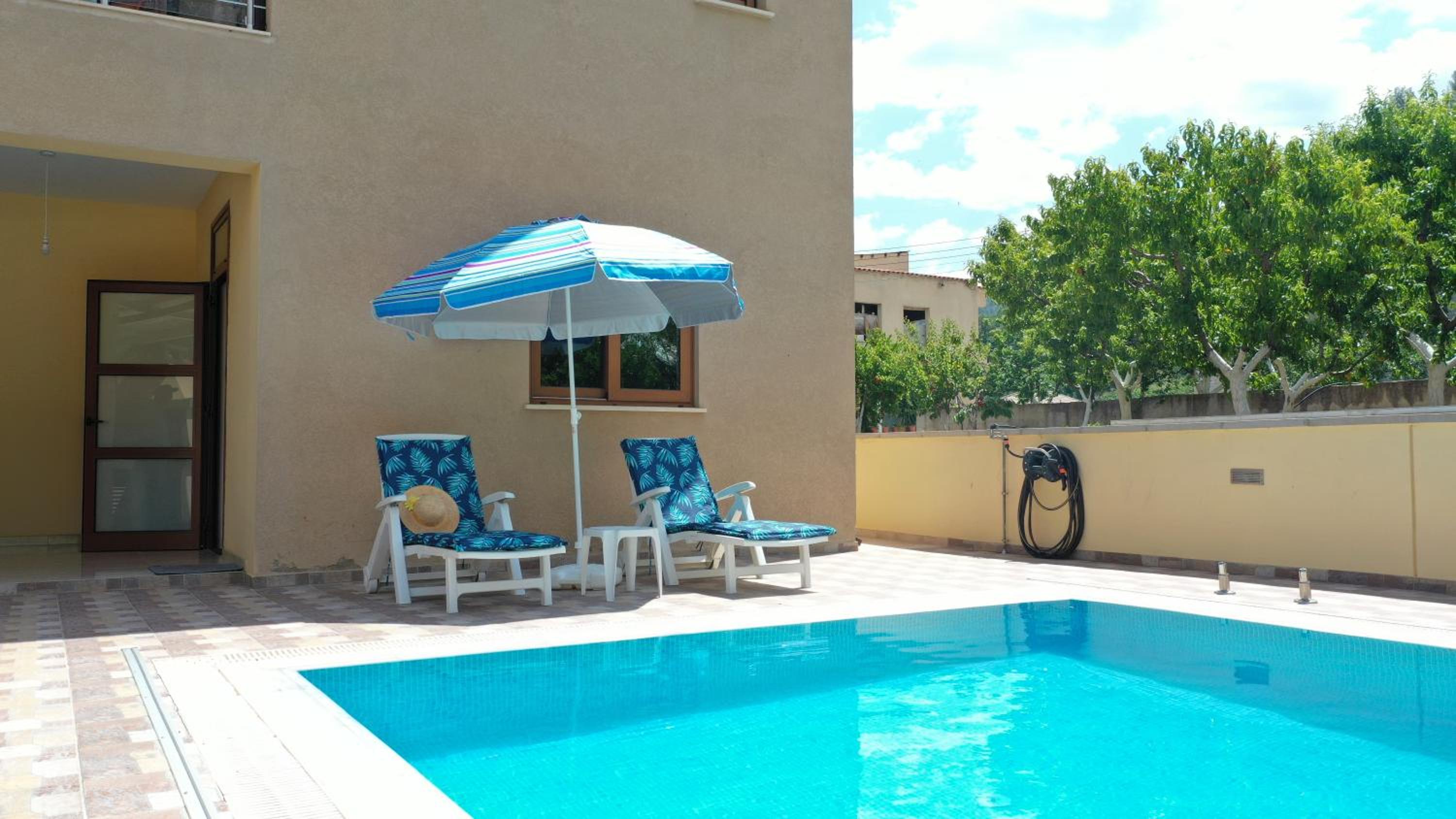 Kakopetria's Holiday House