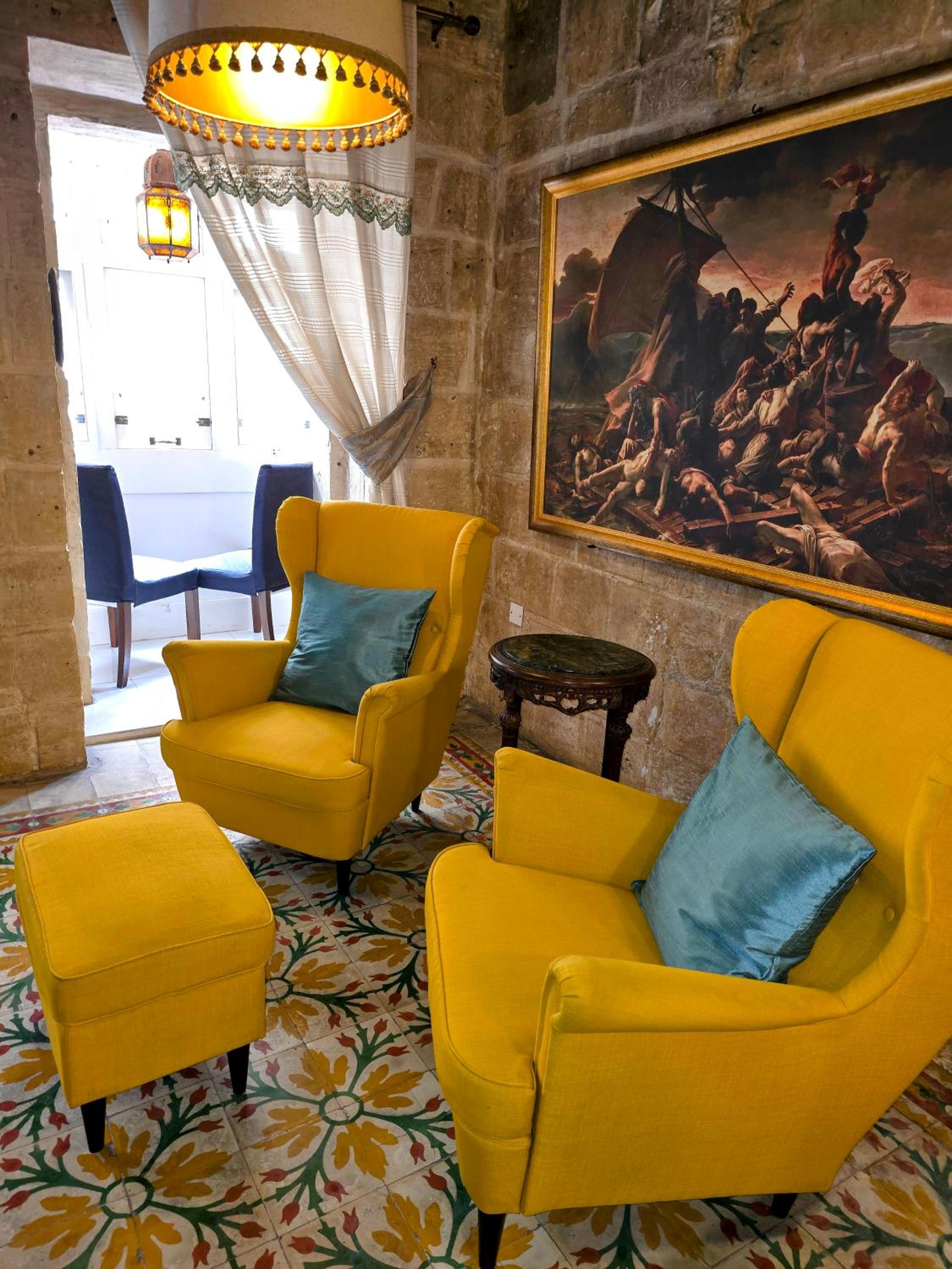 lounge