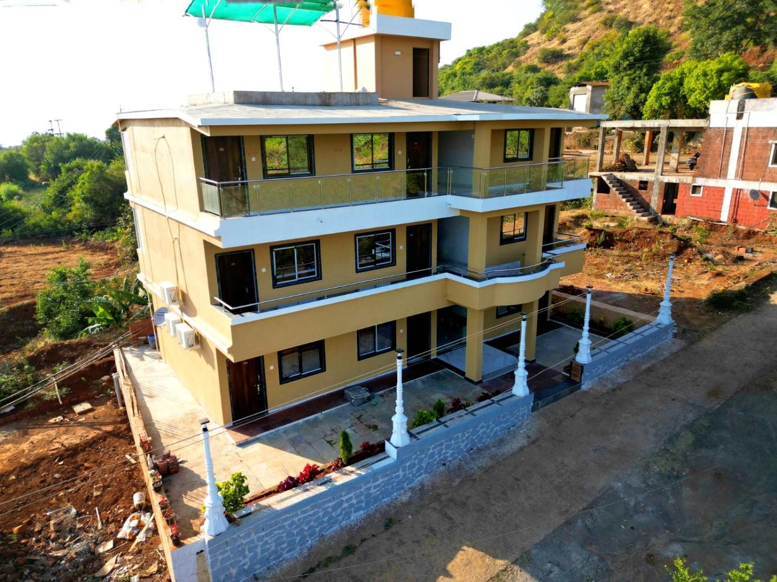 Hotel Kadam Palace view 3