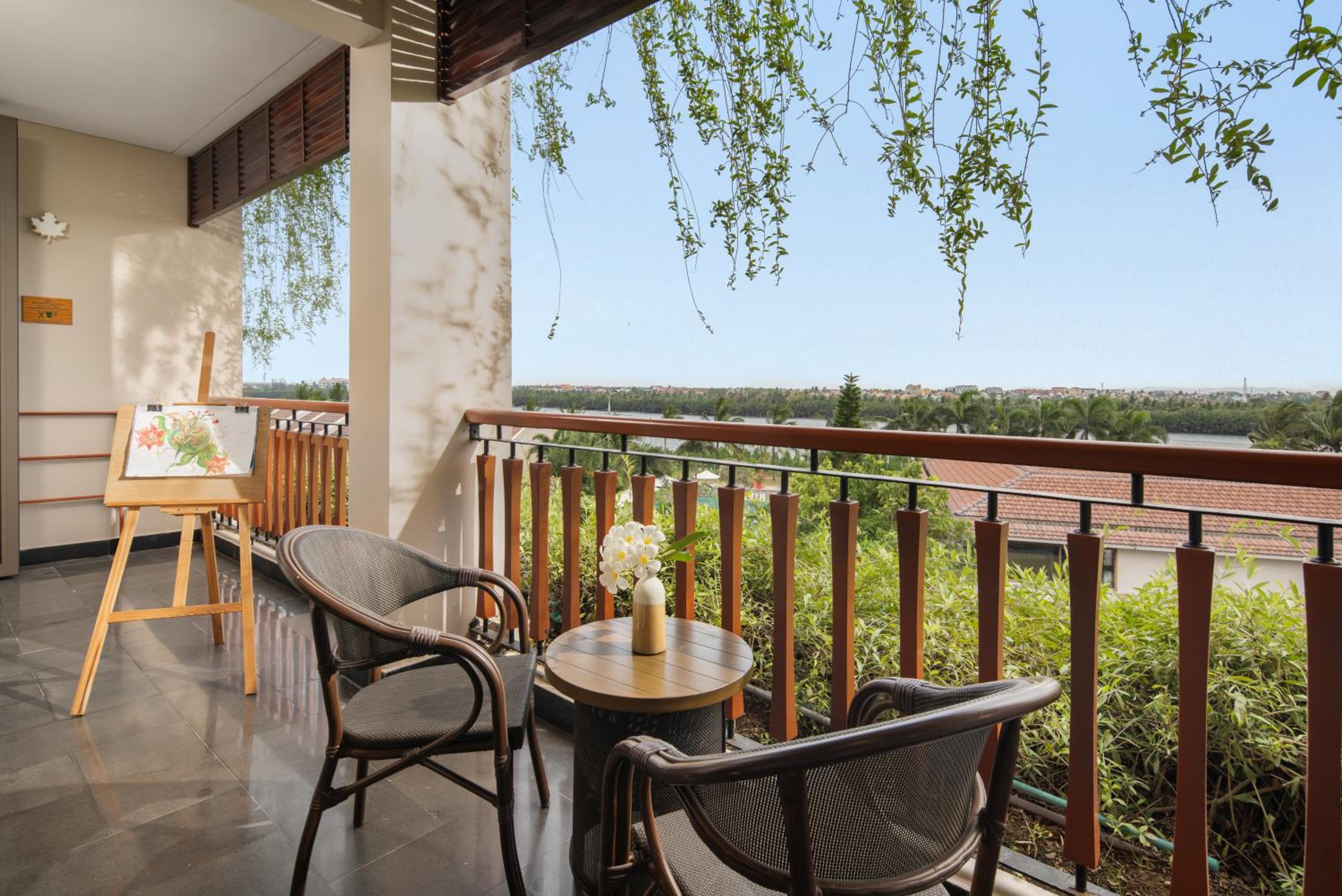 Silk Sense Hoi An River Resort - Green Luxury Escape