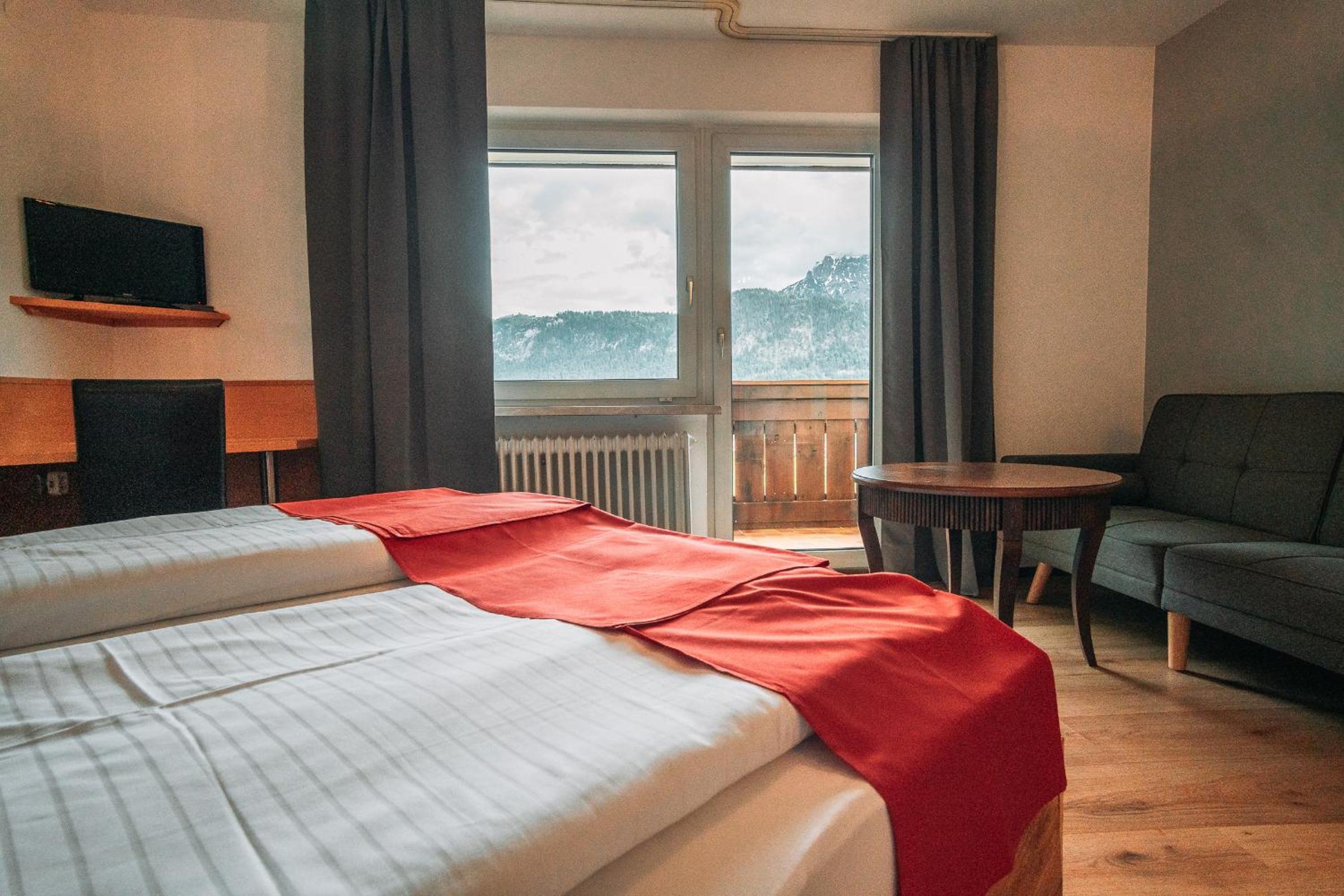 Hahnenkamm Hostel