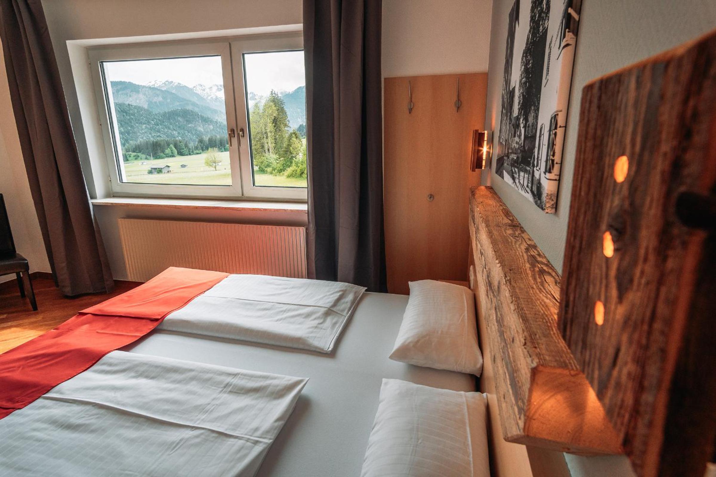 Hahnenkamm Hostel
