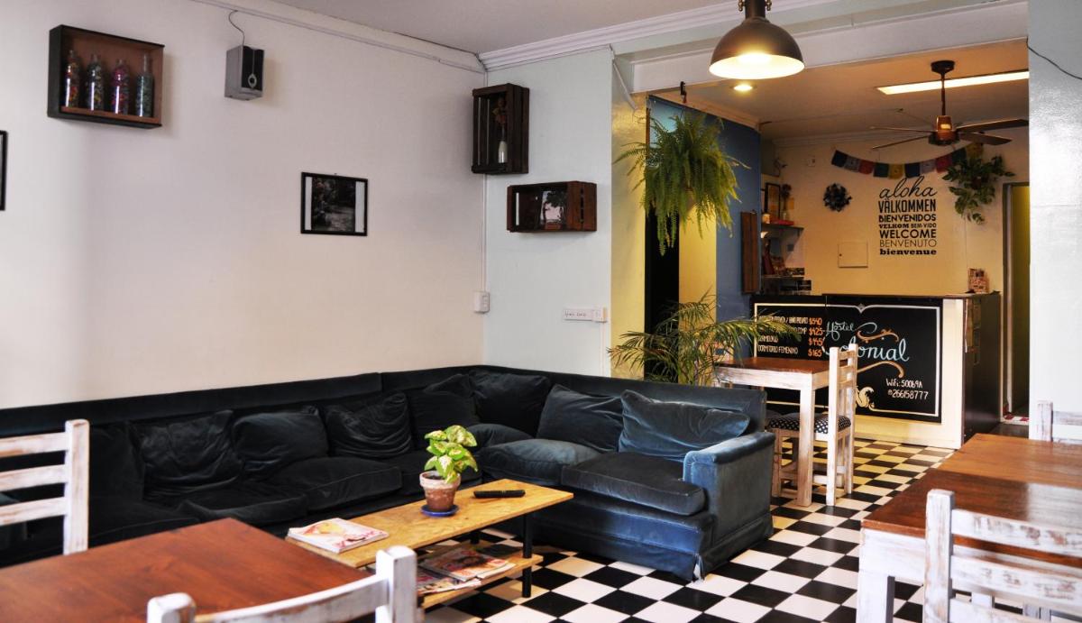Hostel Colonial