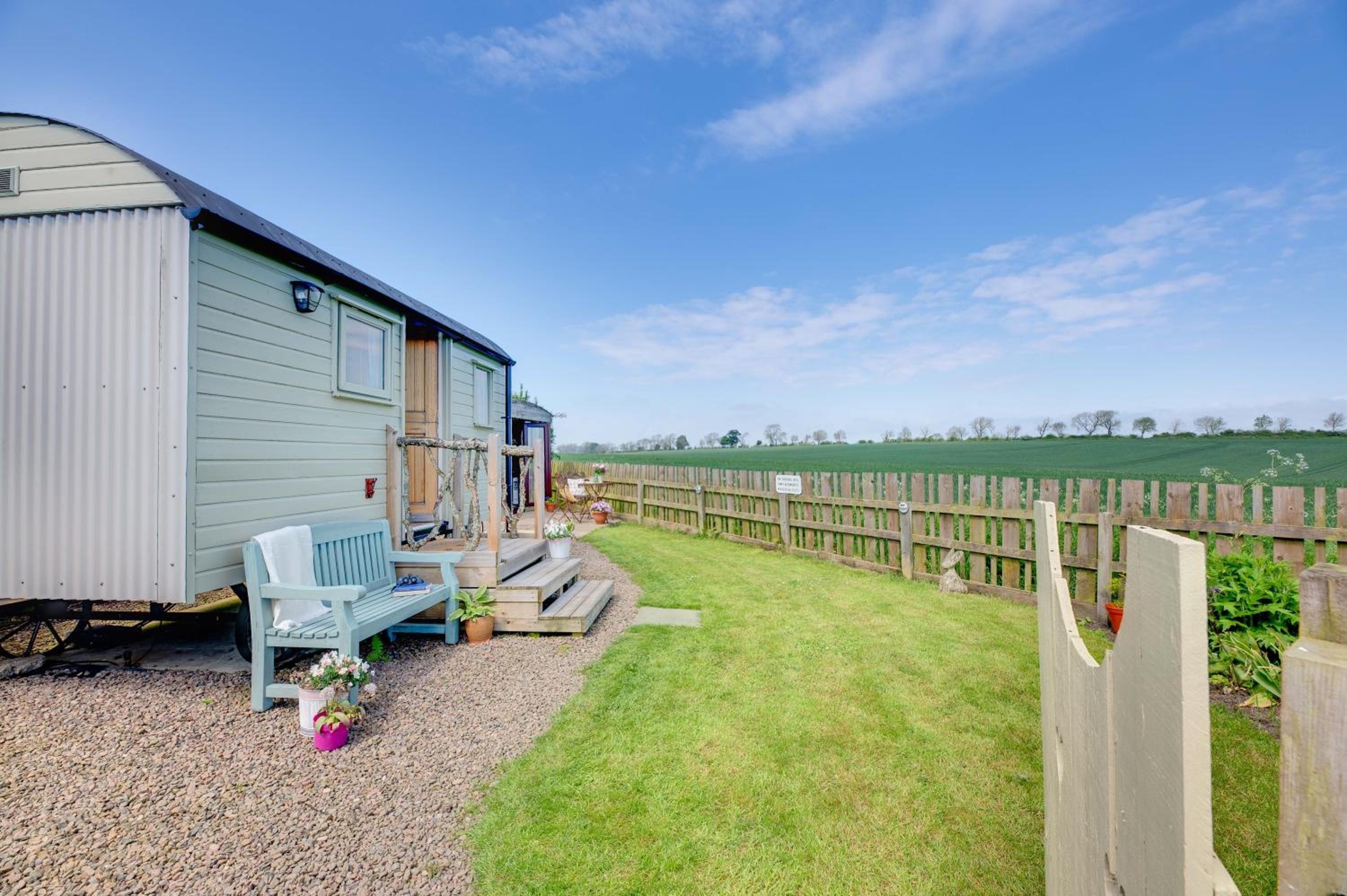 Hetton Law Shepherds Hut, Northumberland