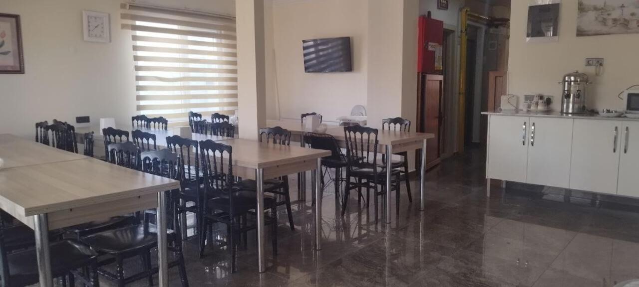 GÜNDOĞDU OTEL en Lapseki