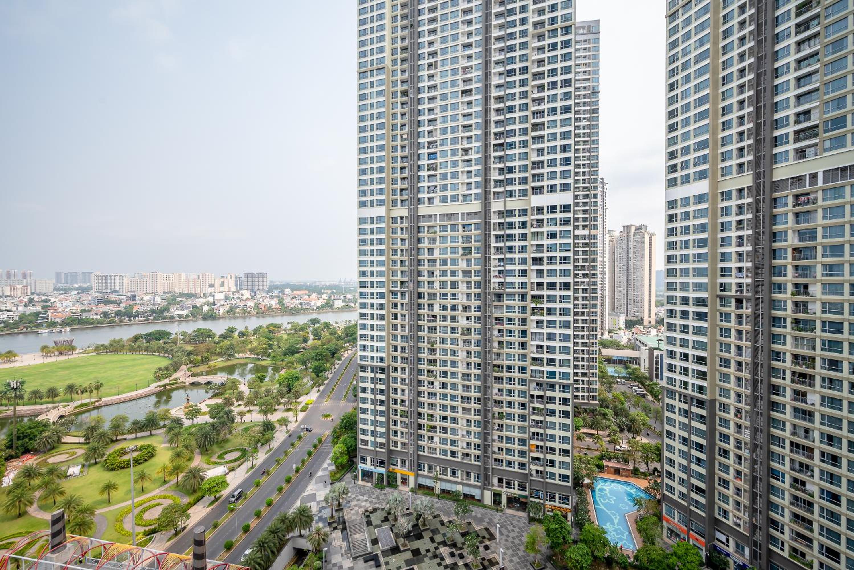 LANDMARK 81 Condotel Garden Bay