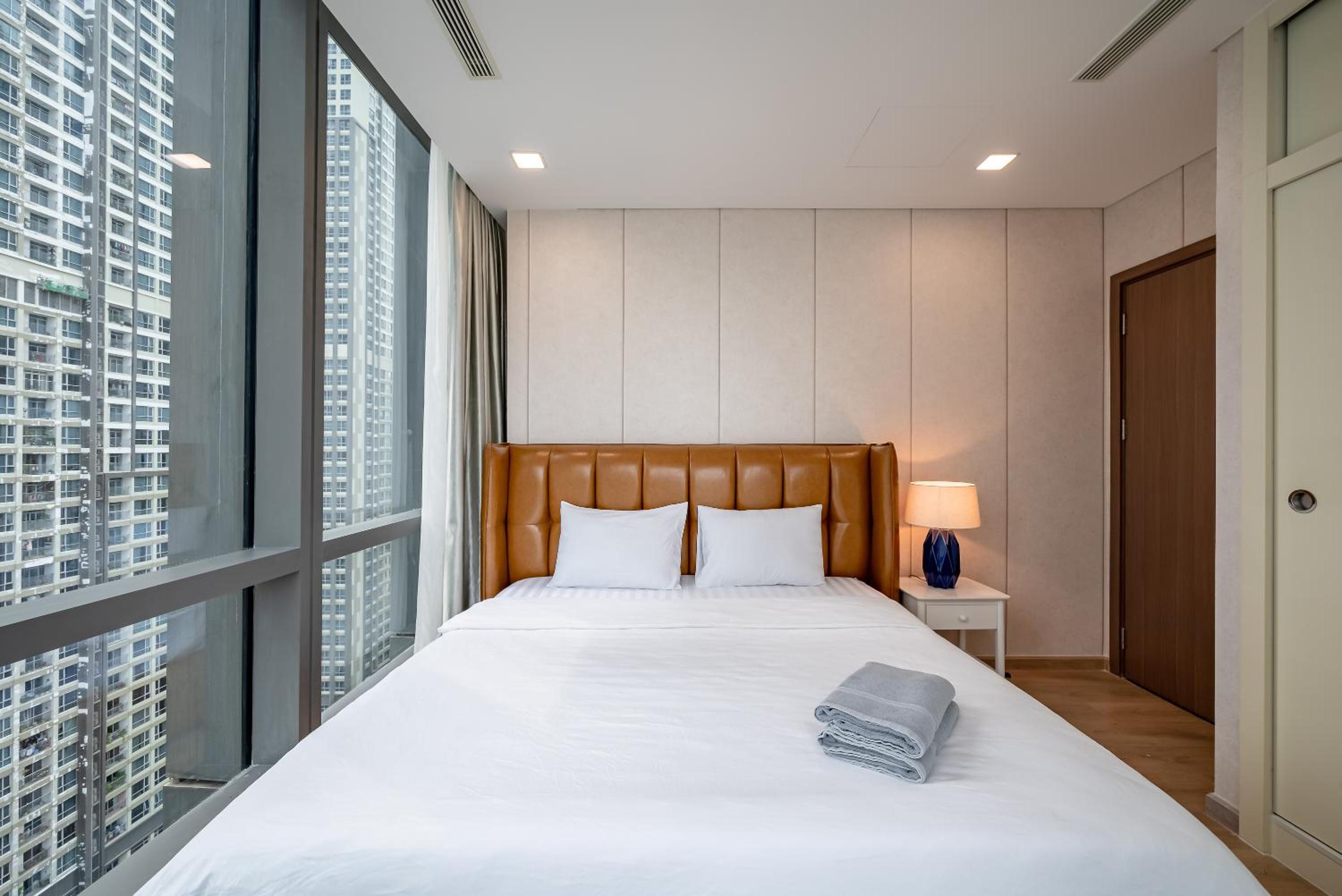 LANDMARK 81 Condotel Garden Bay
