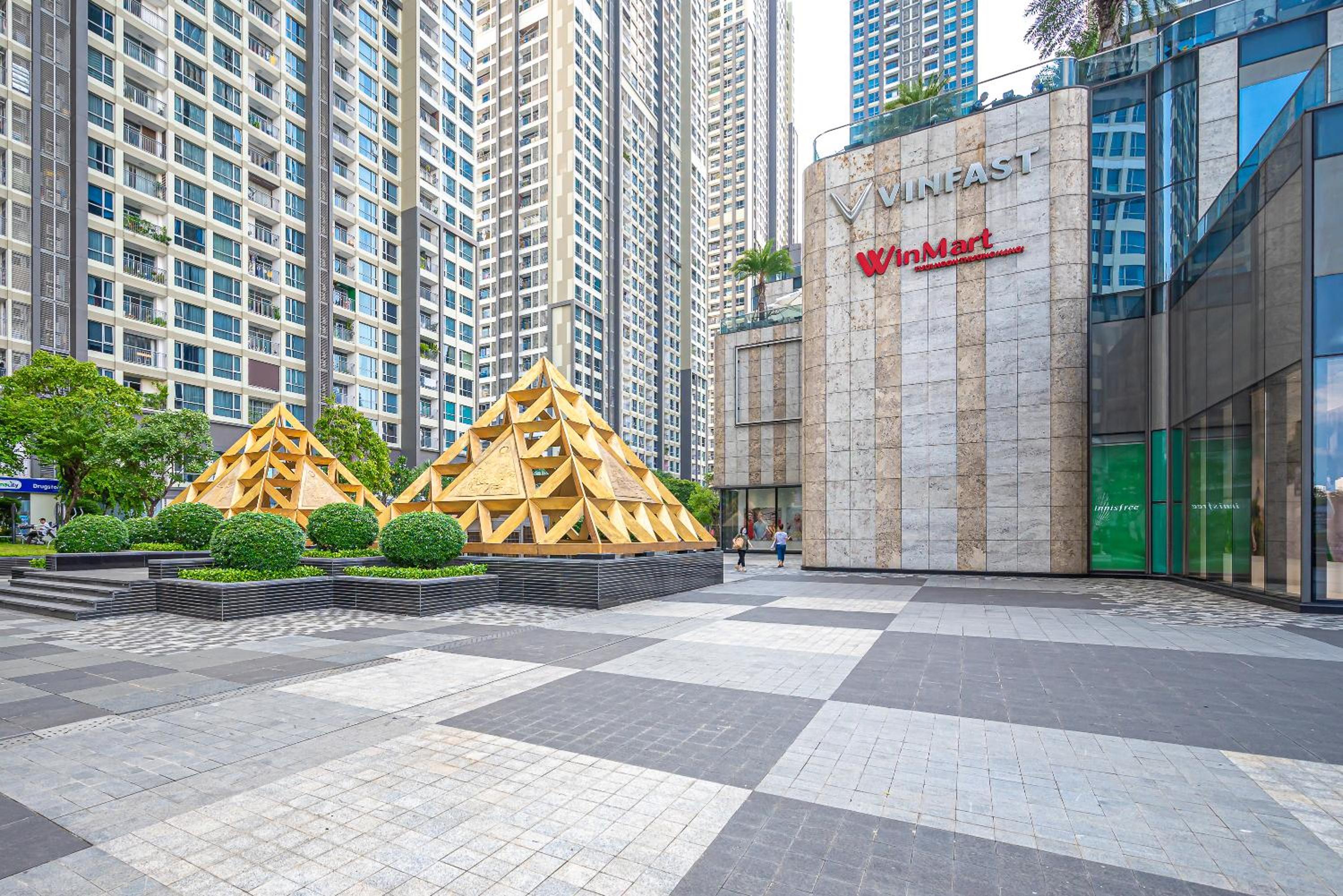 LANDMARK 81 Condotel Garden Bay