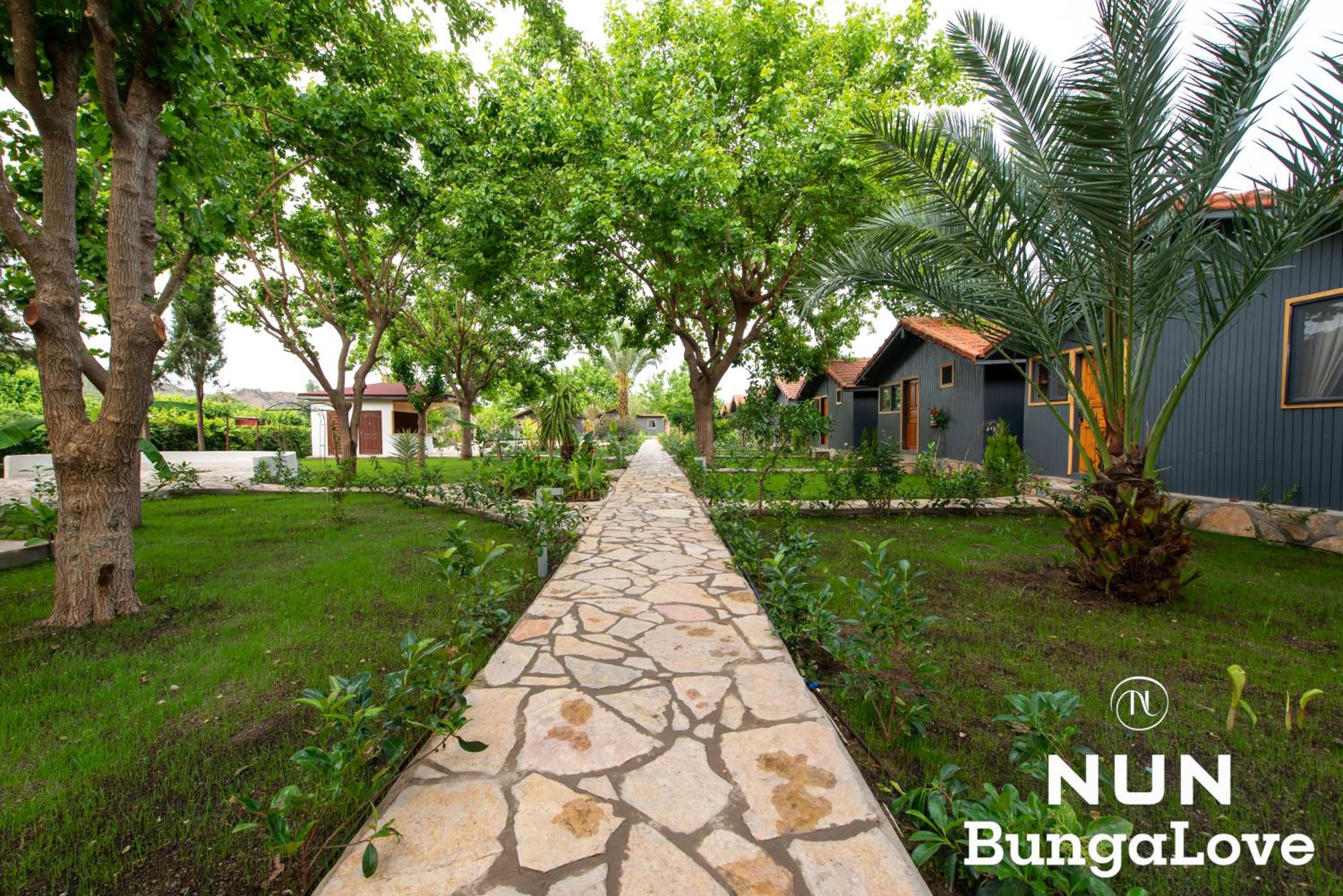 Çıralı Nun Bungalove