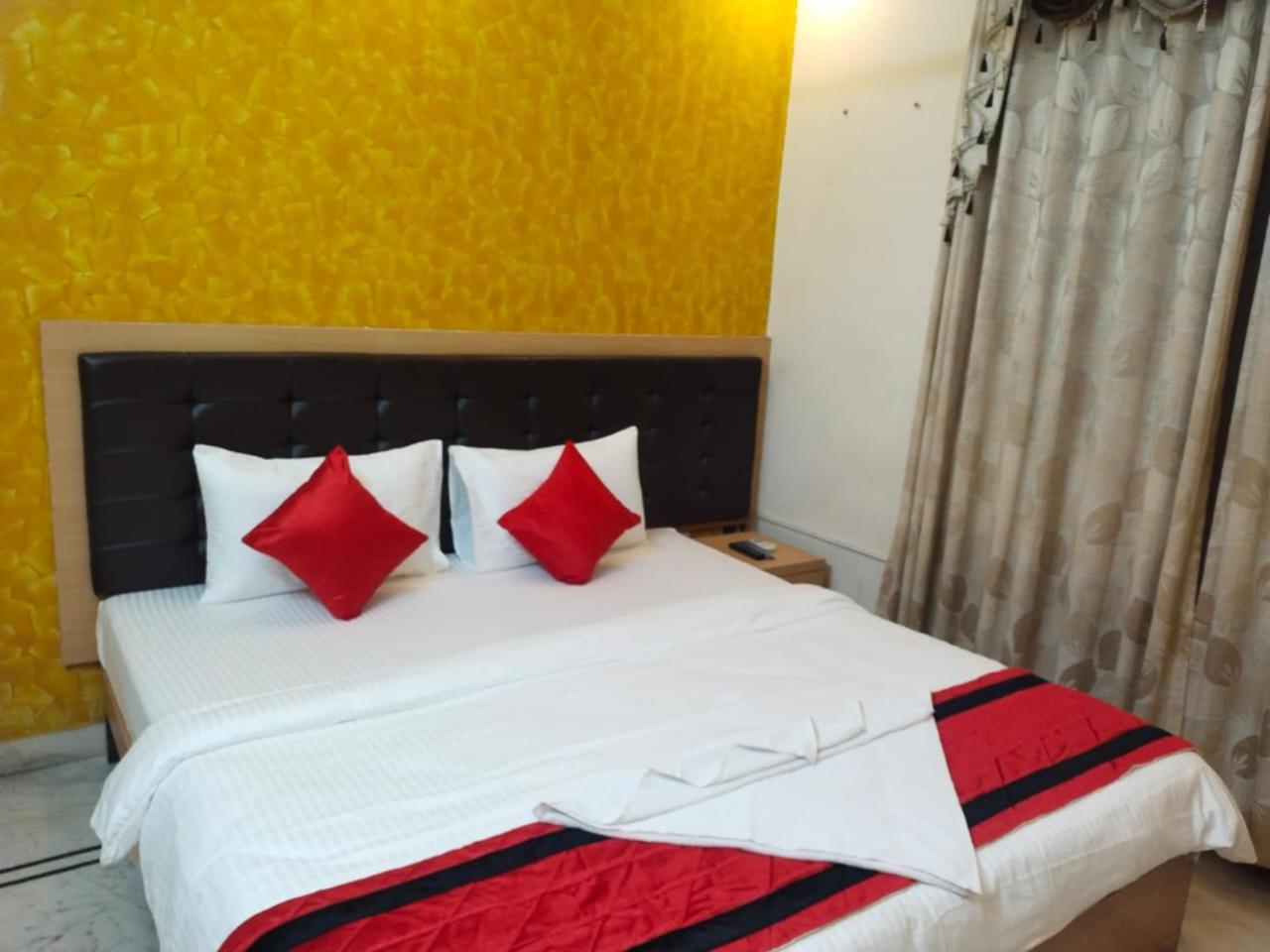 JBS Rooms - Salt Lake, Kolkata view 2