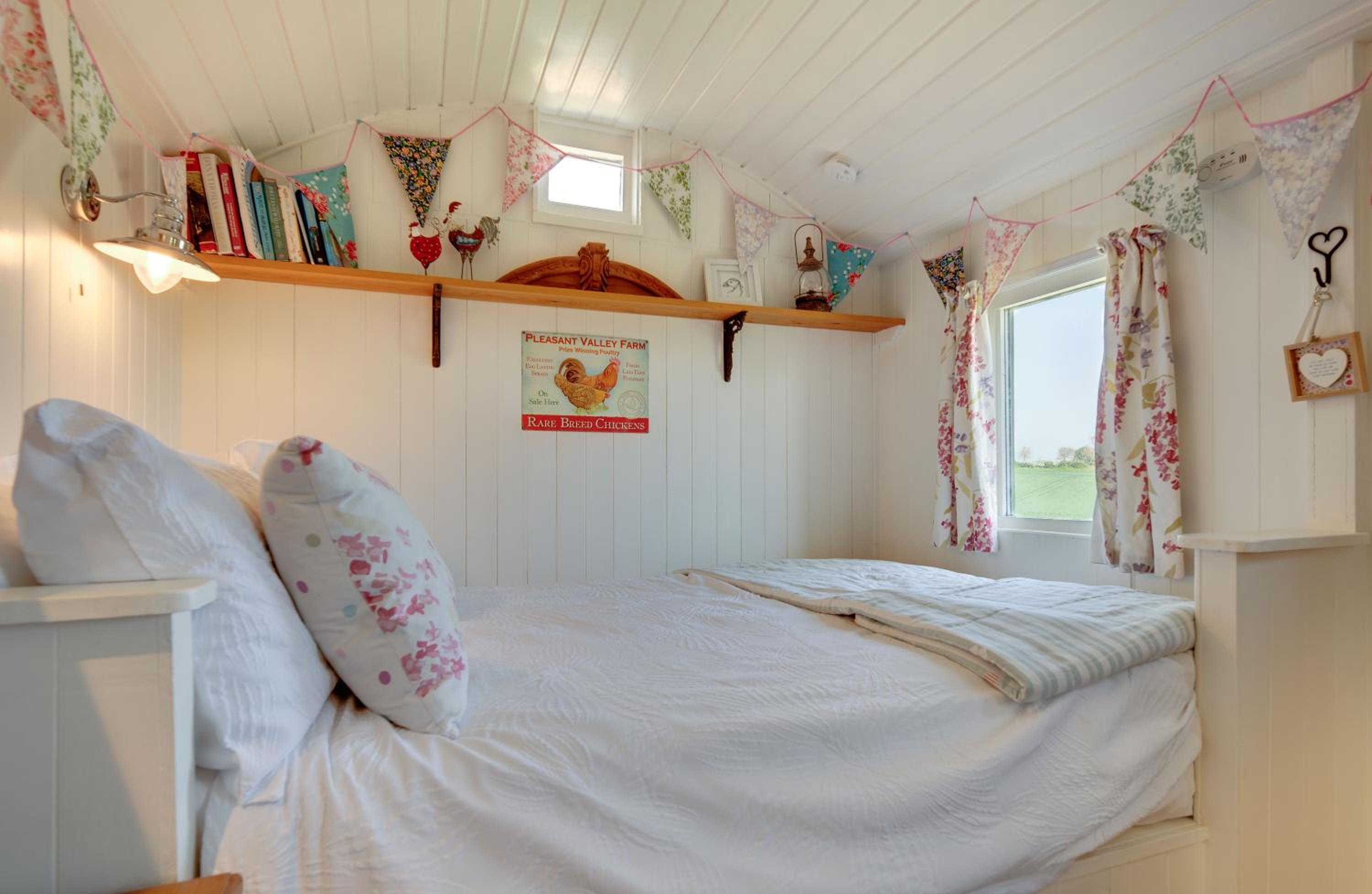 Hetton Law Shepherds Hut, Northumberland