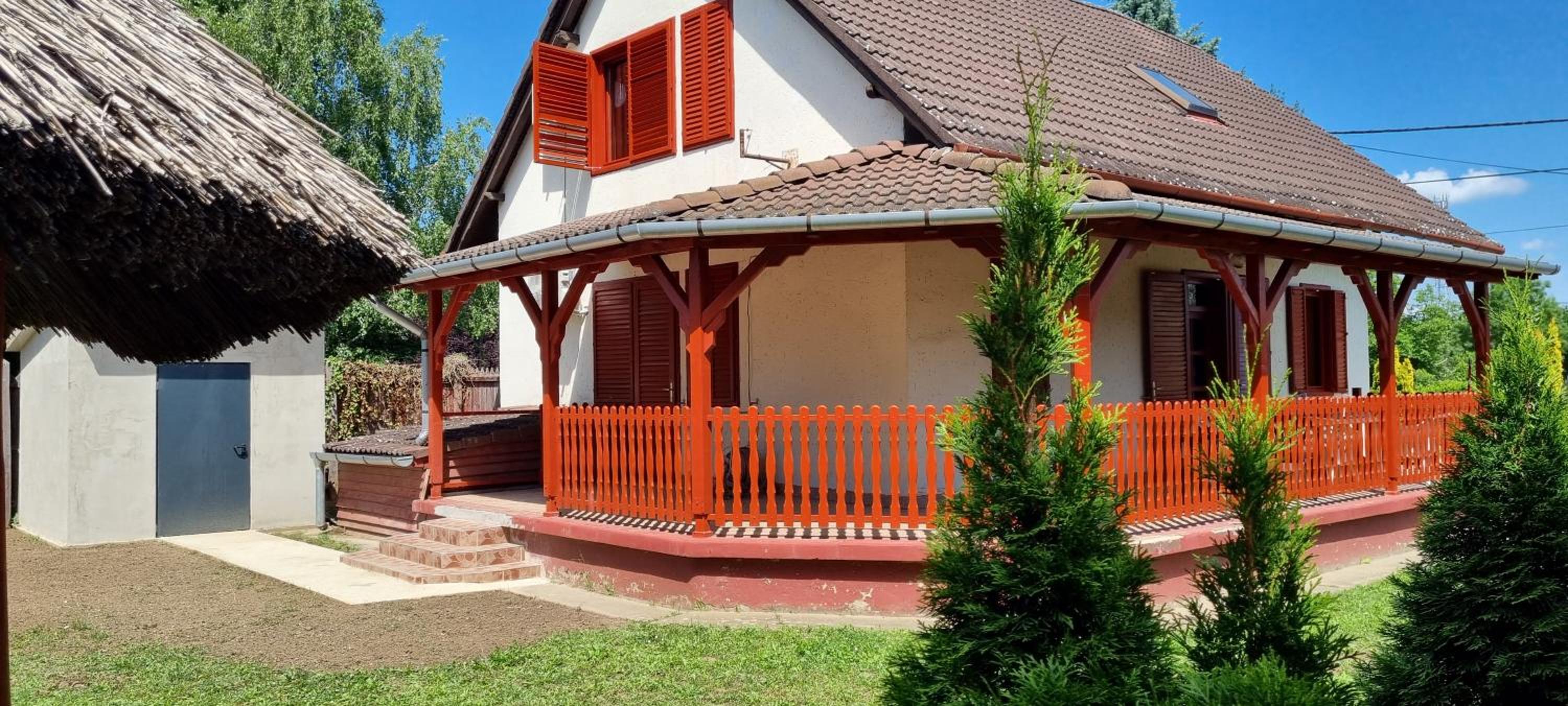Tisza-Tavi Isteni Vendégház