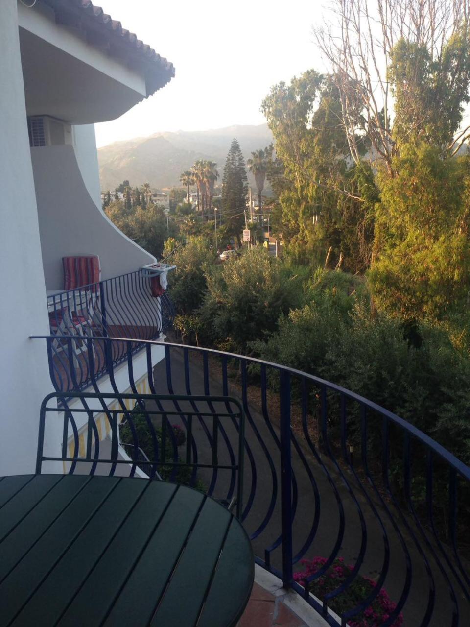 Naxos Apartments