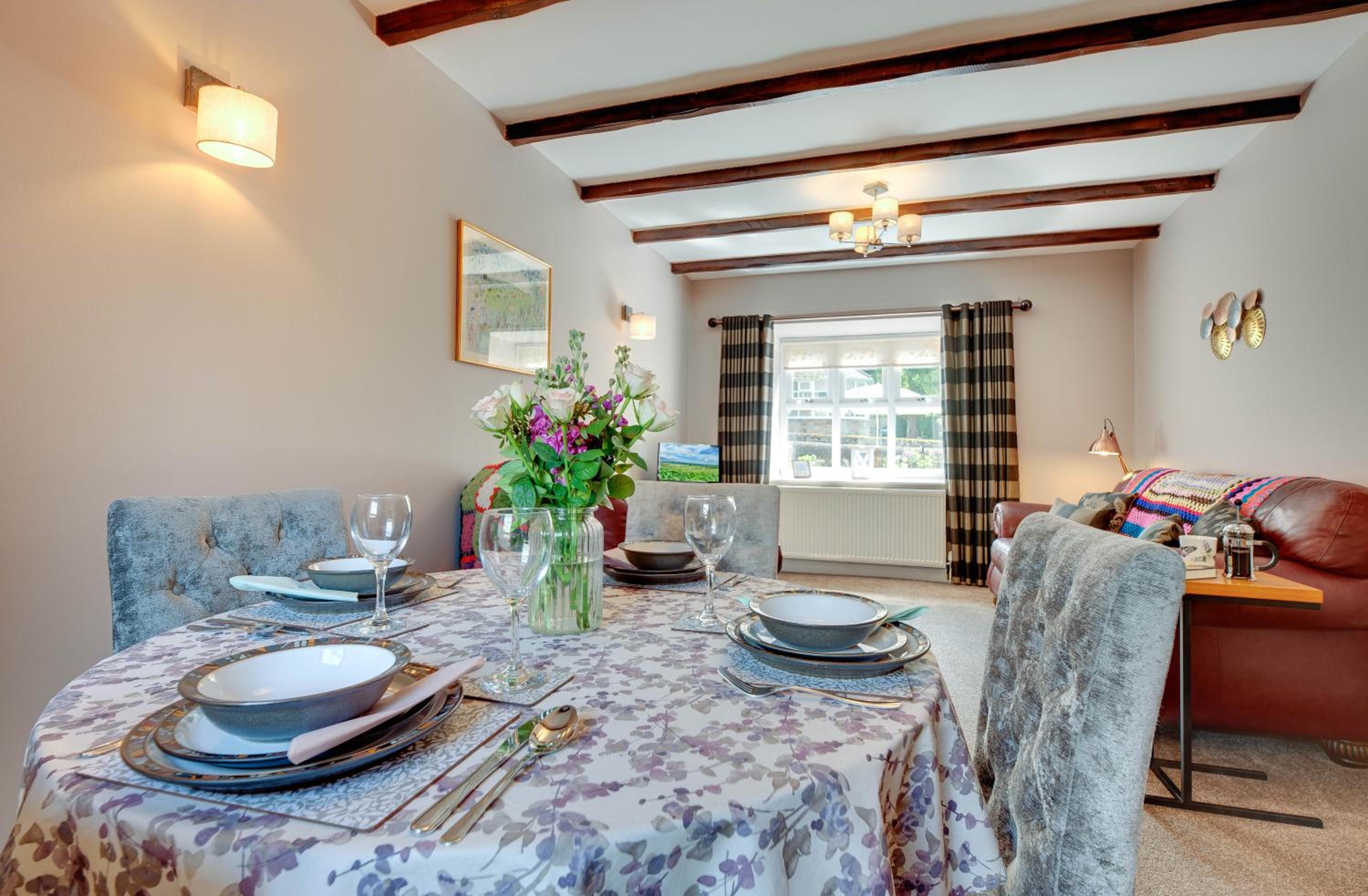Honeysuckle Cottage