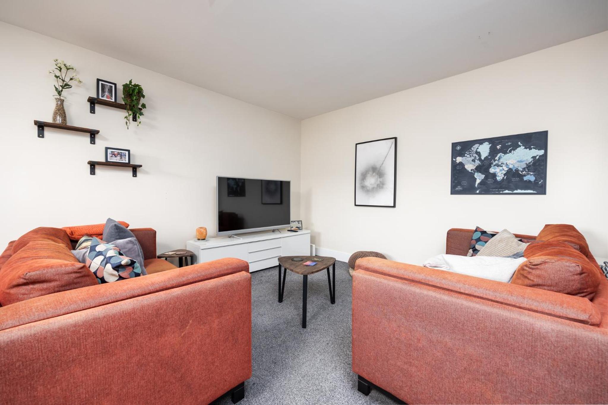 2 Bed Apartment near Dublin Heuston Station