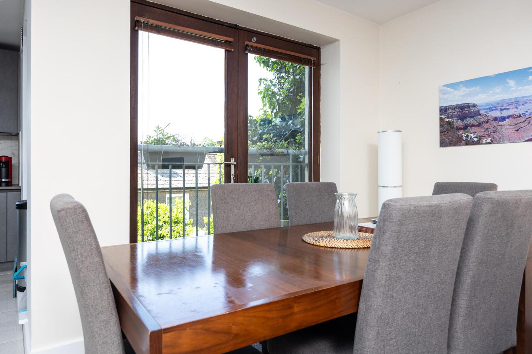 2 Bed Apartment near Dublin Heuston Station
