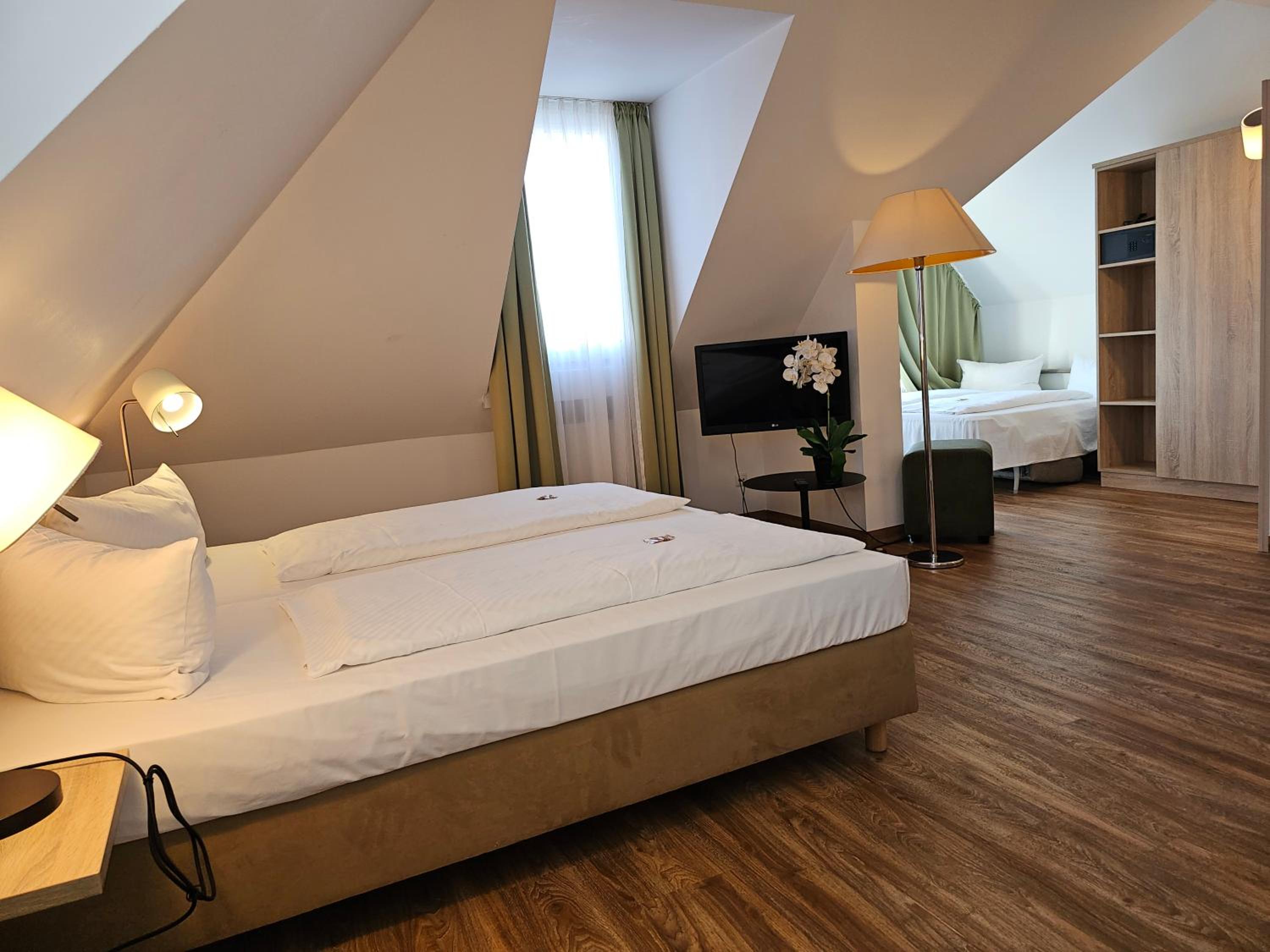 Hotel Alpha