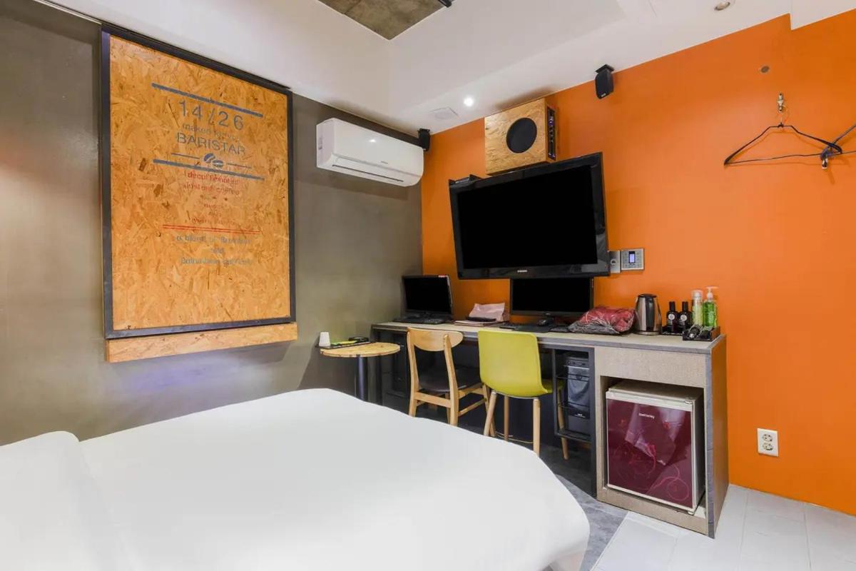 Hoegi JaJa Hotel view 4