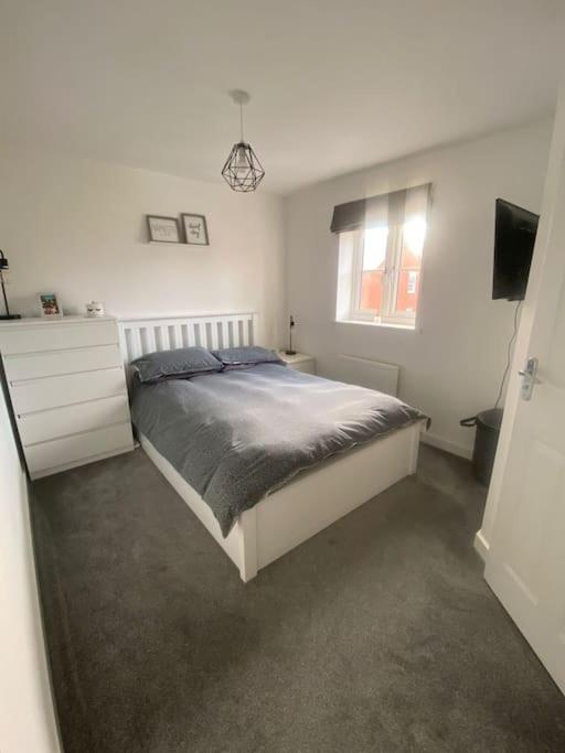 Home in Towcester - Silverstone F1 Grand Prix view 3