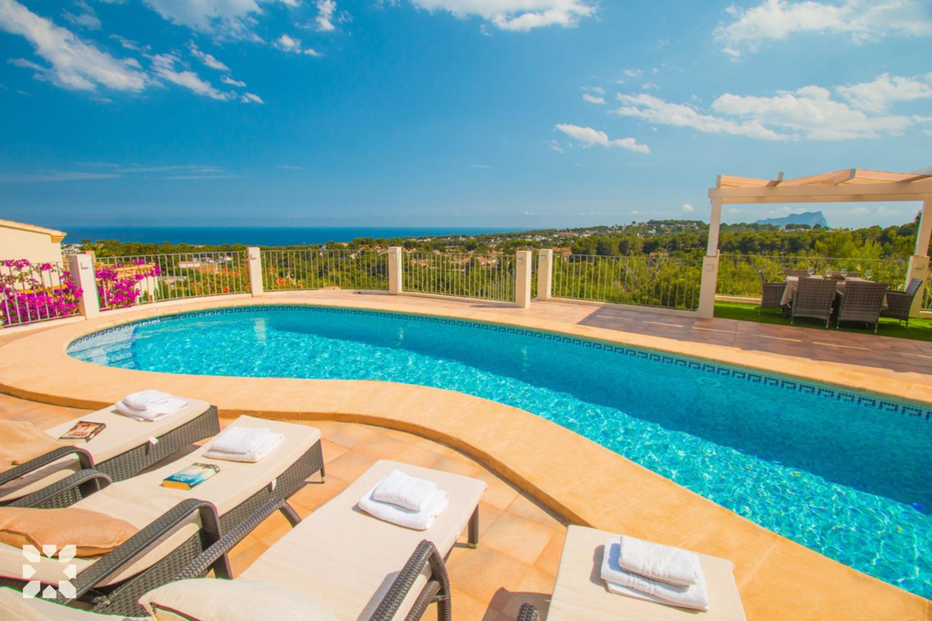 Villa Begonia by Abahana Villas view 2