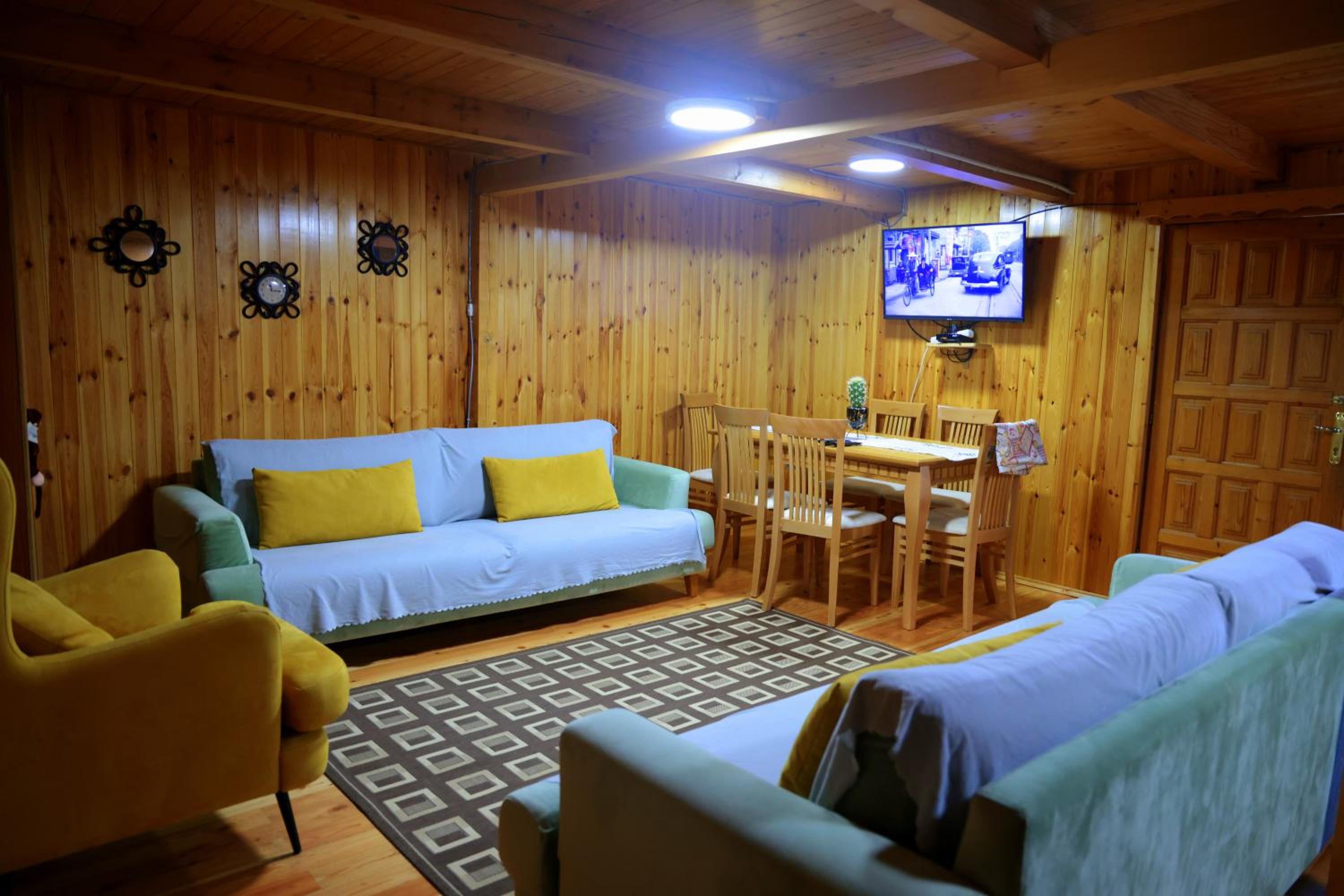 Velipoja Private Chalet photo 2