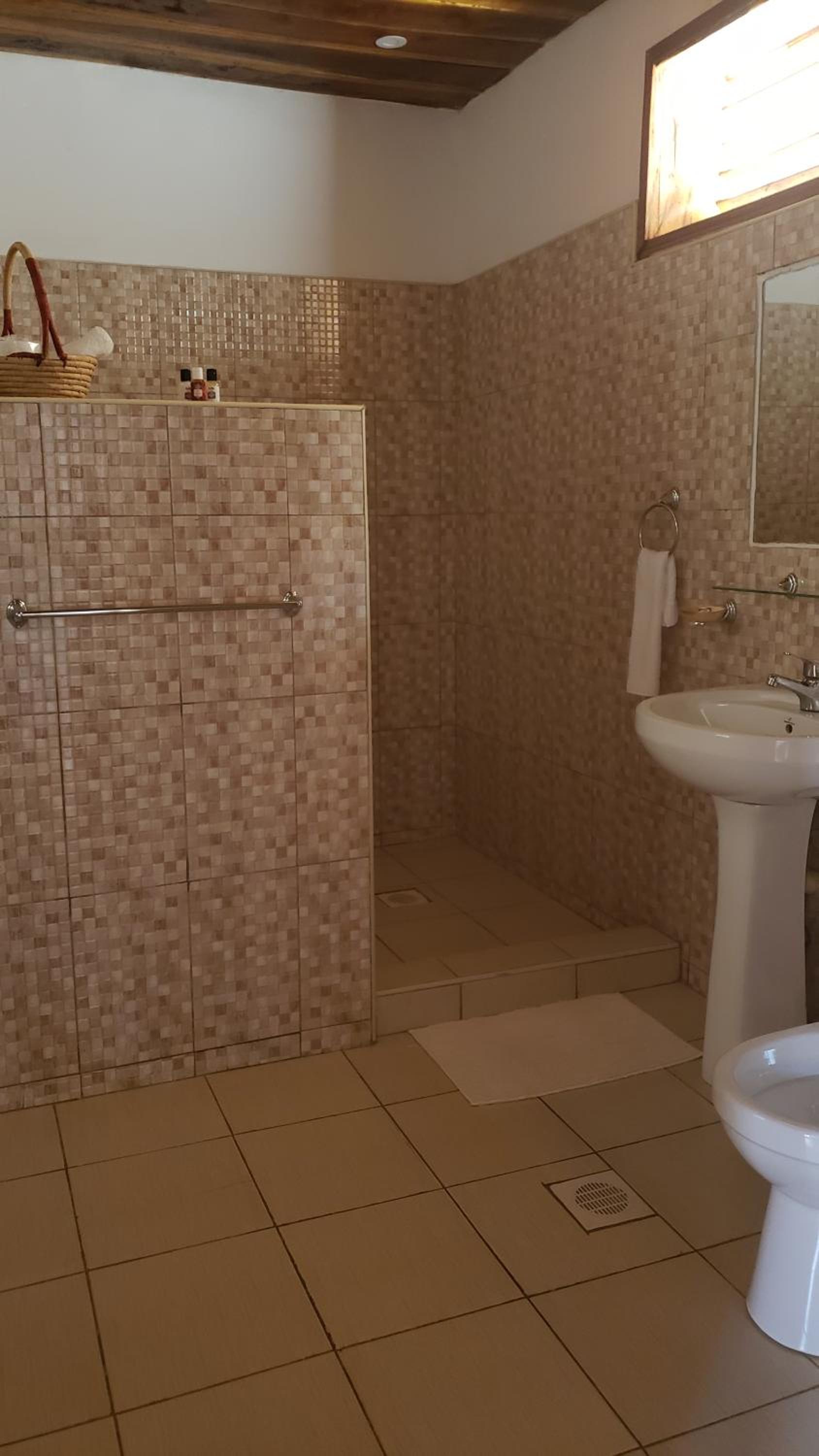 Secrets Guest House Entebbe