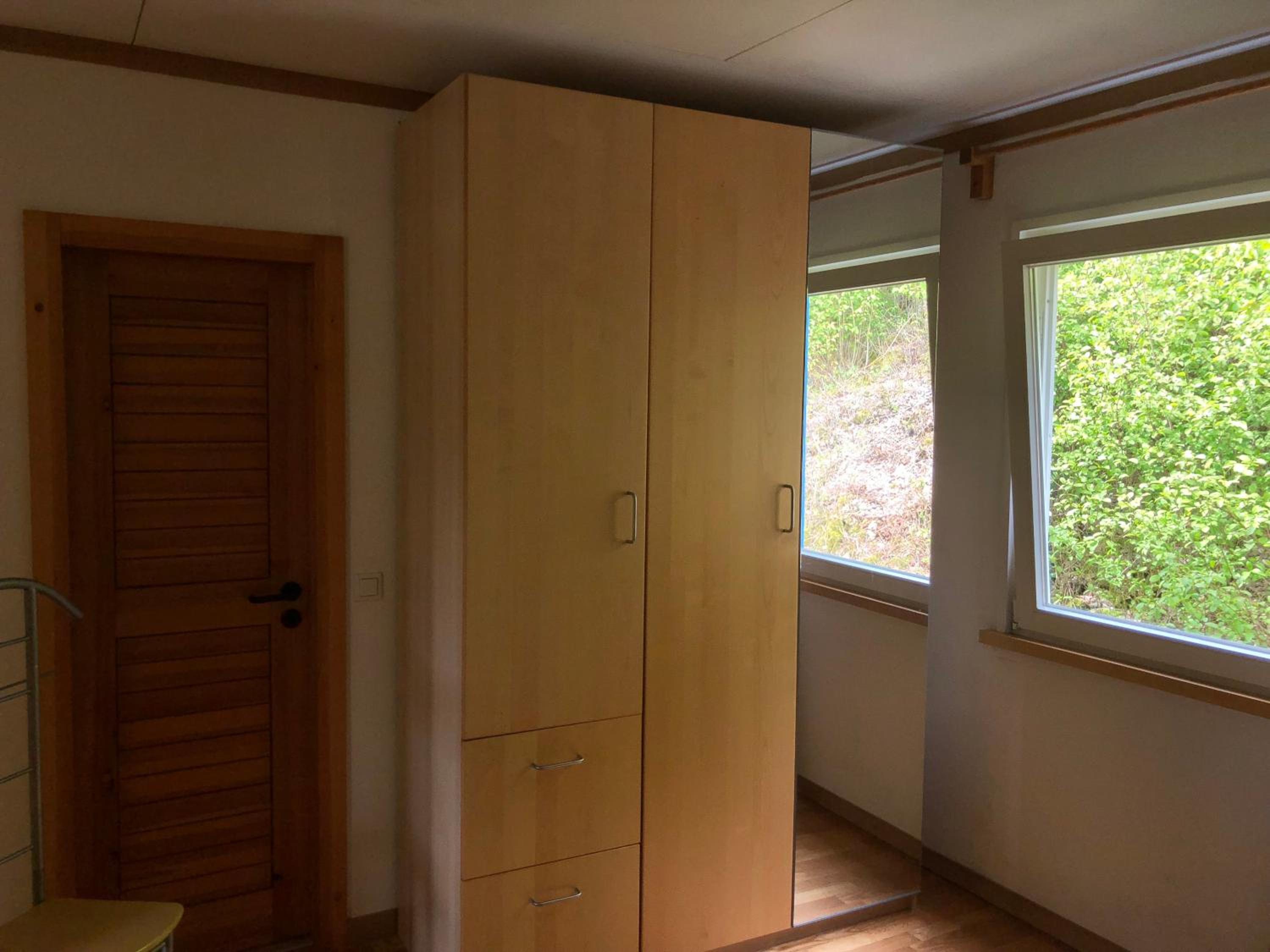 Idyllisch Wohnen im Weserbergland - Bungalow mit phantastischer Aussicht für 4 Personen