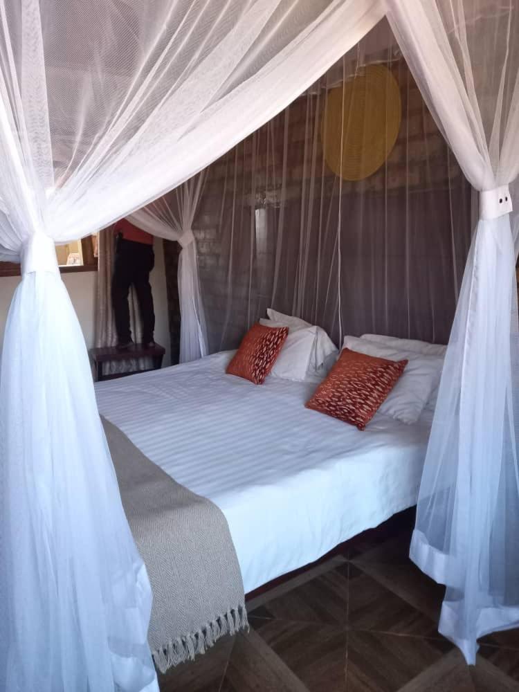 Secrets Guest House Entebbe
