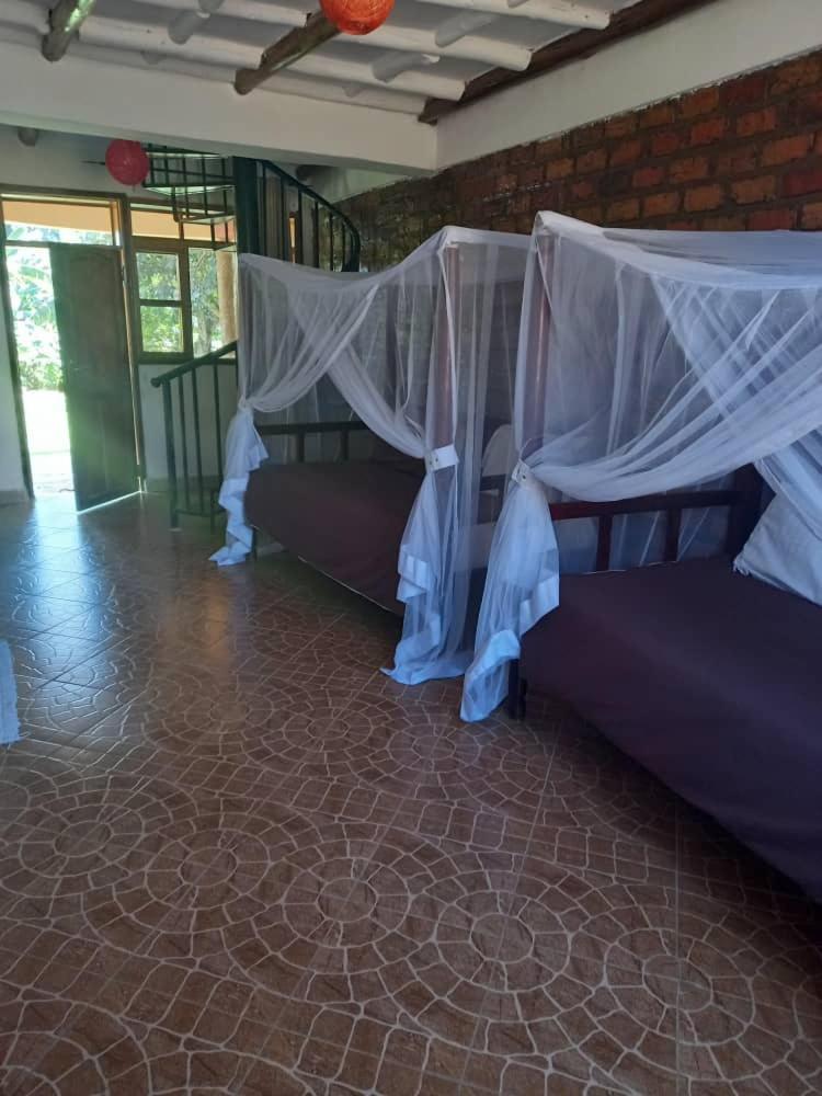 Secrets Guest House Entebbe