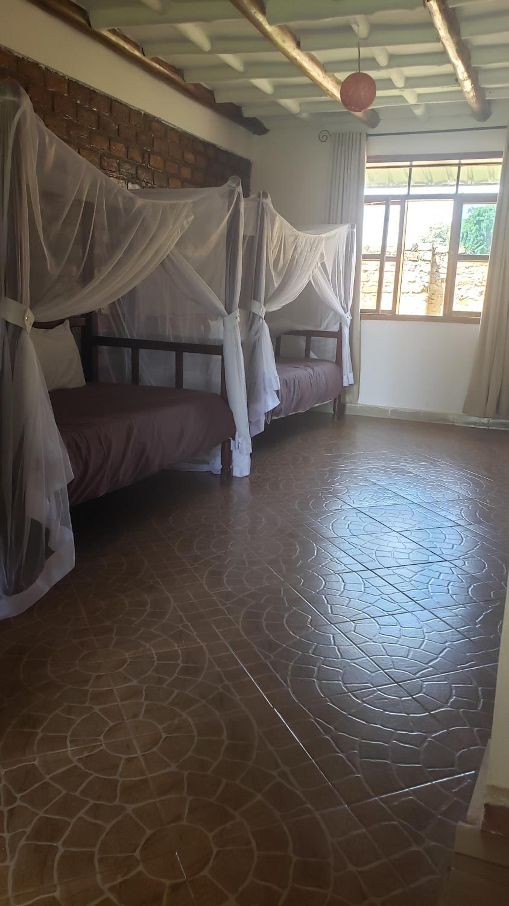 Secrets Guest House Entebbe